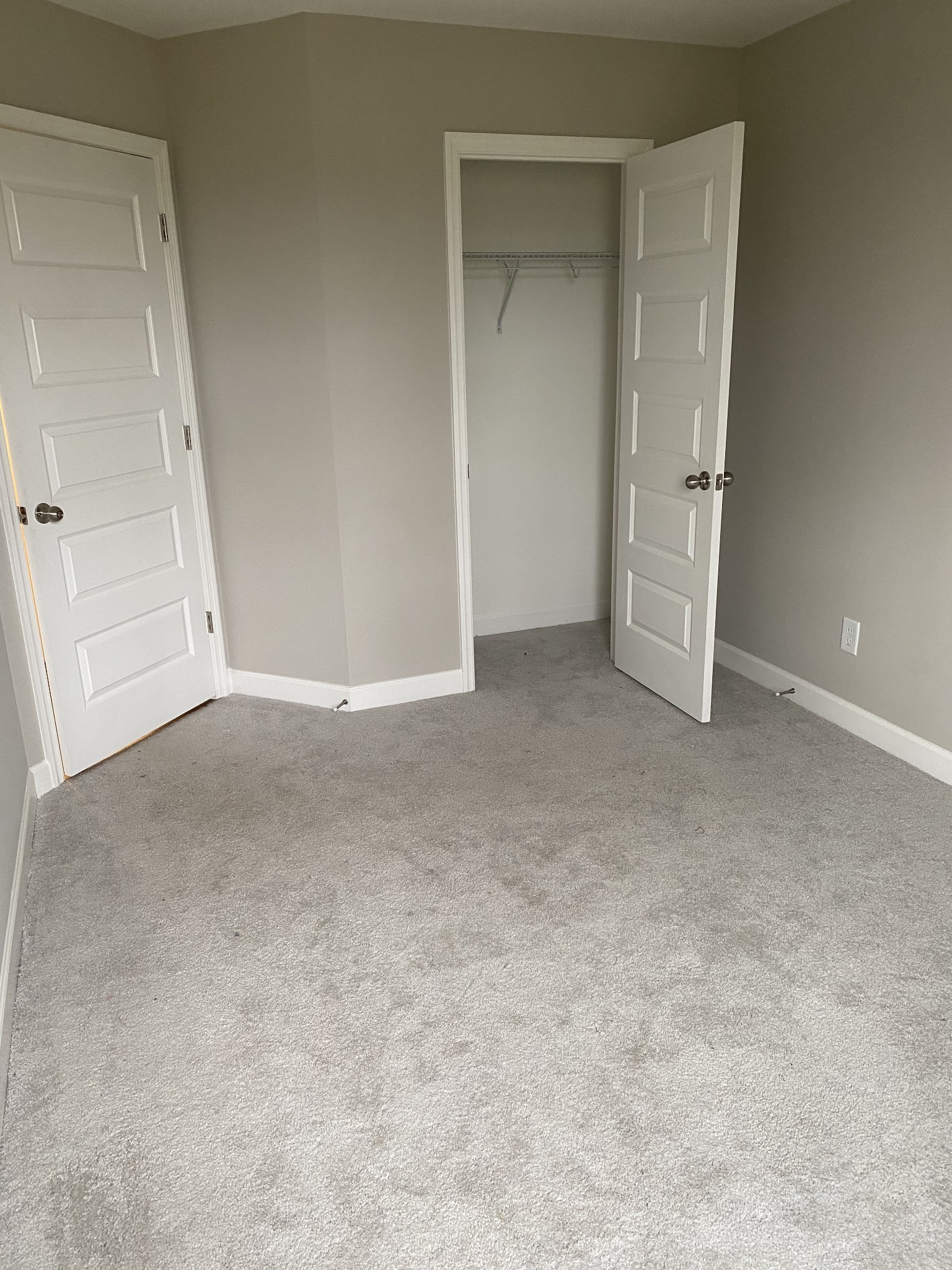 352 Banbury Dr