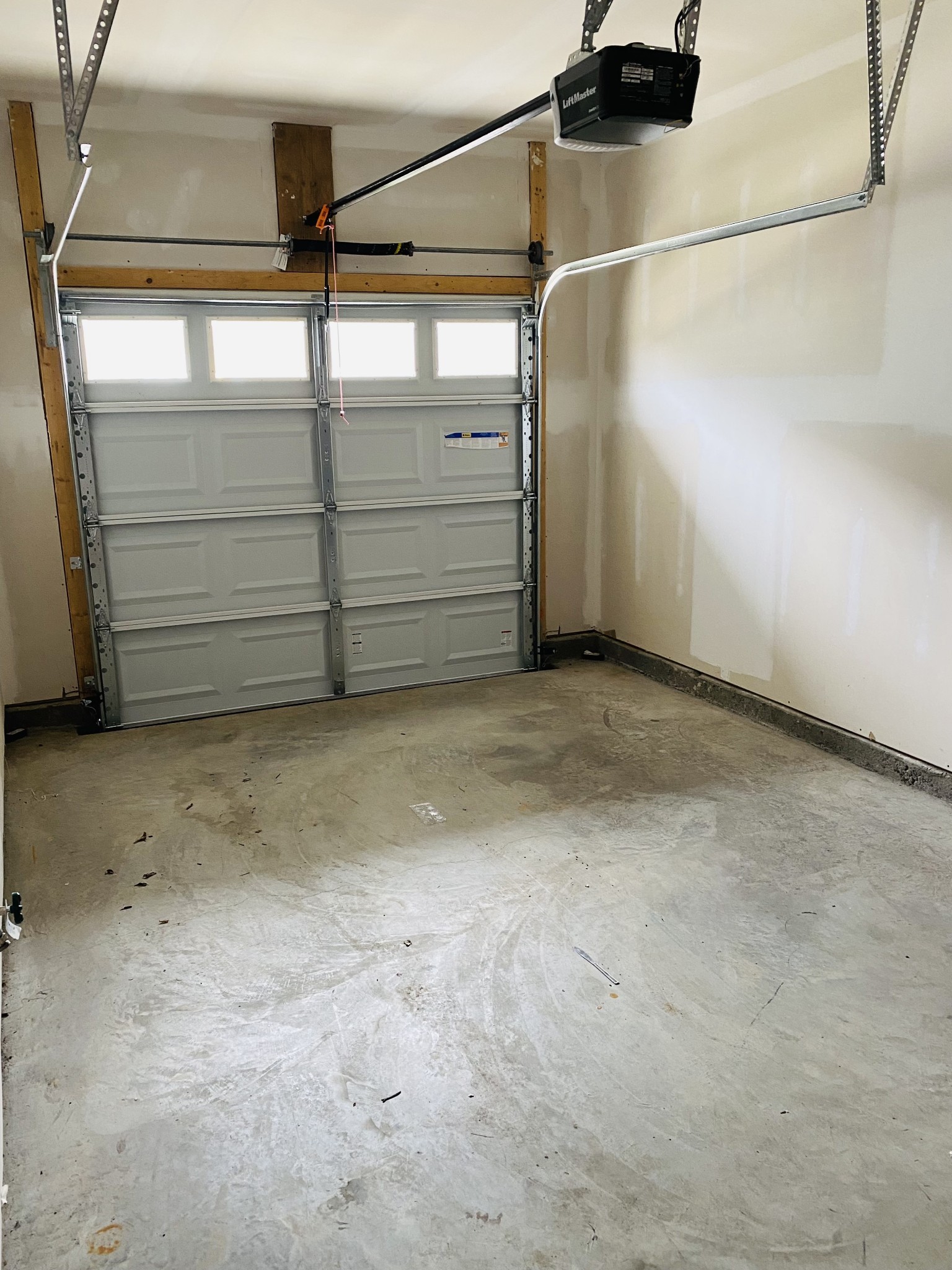 352 Banbury Dr
