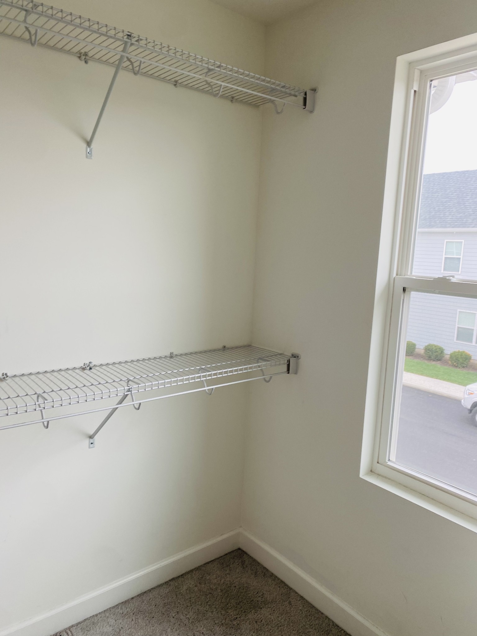 352 Banbury Dr