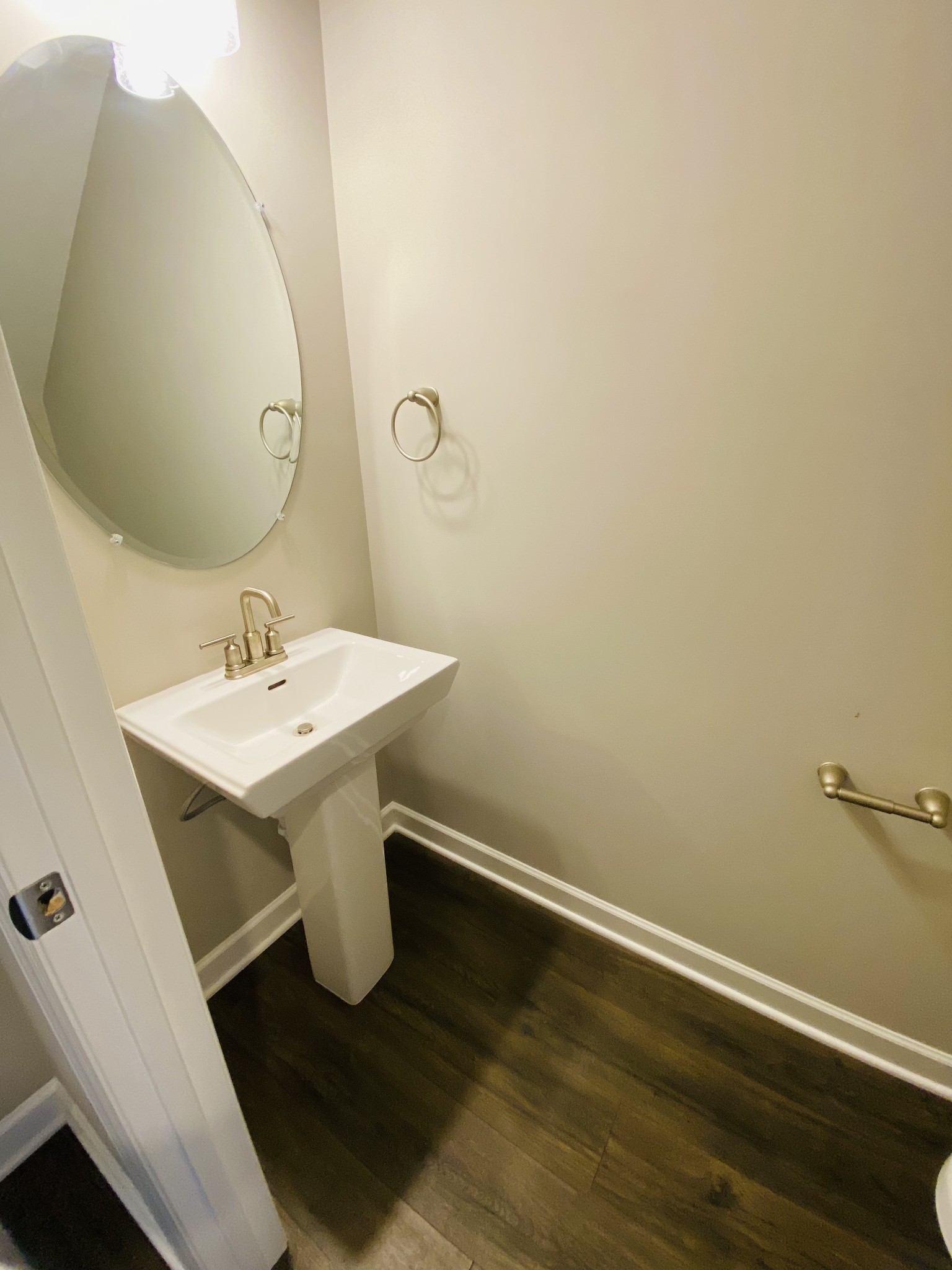 352 Banbury Dr
