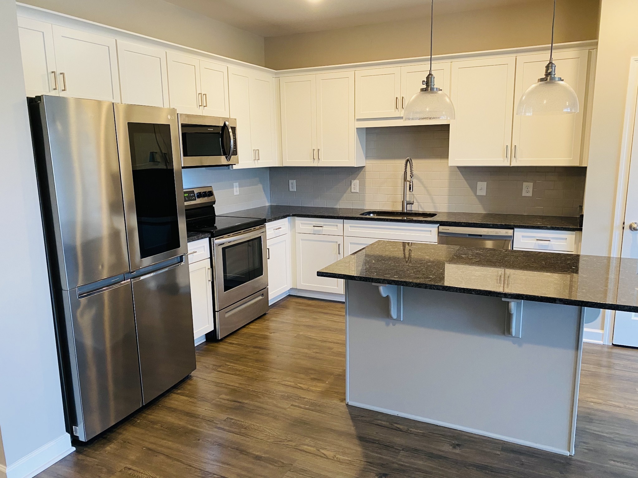 352 Banbury Dr