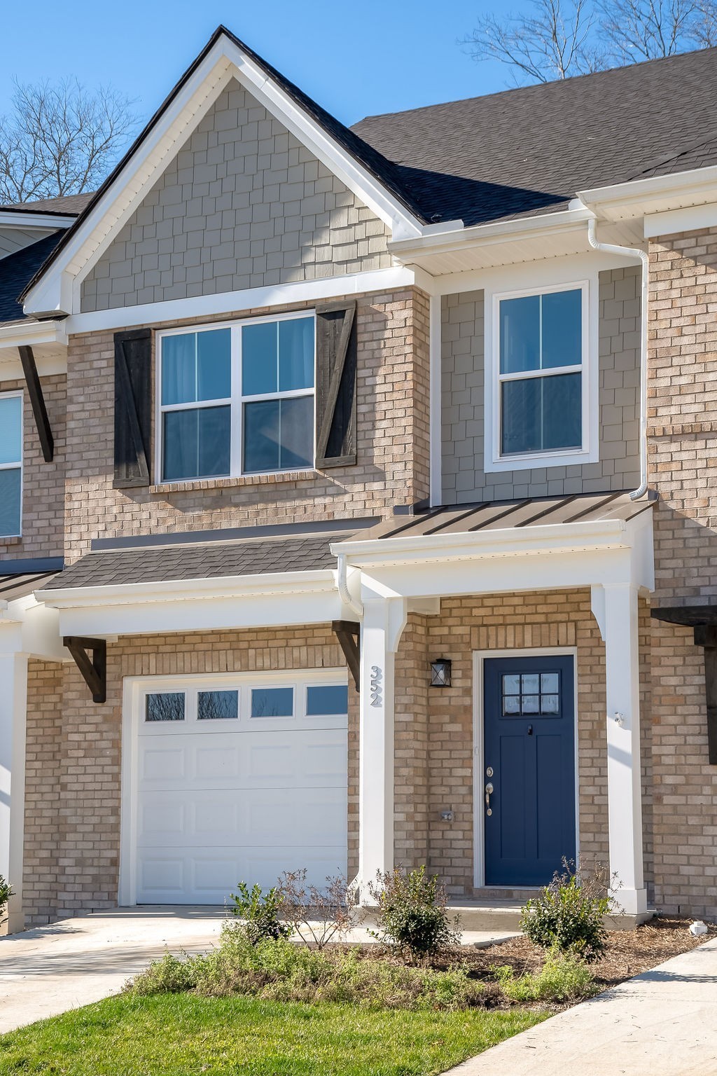 352 Banbury Dr