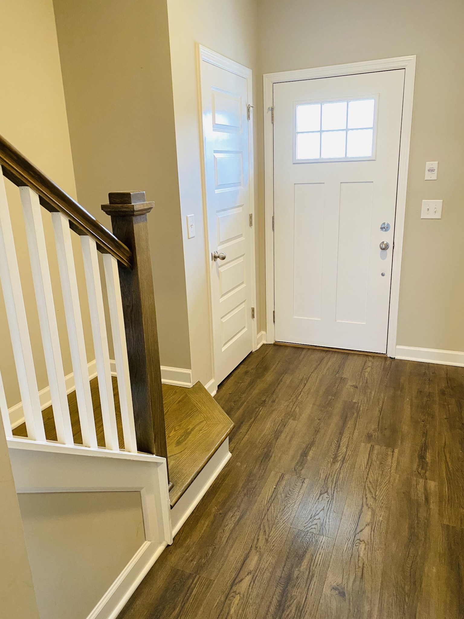 352 Banbury Dr