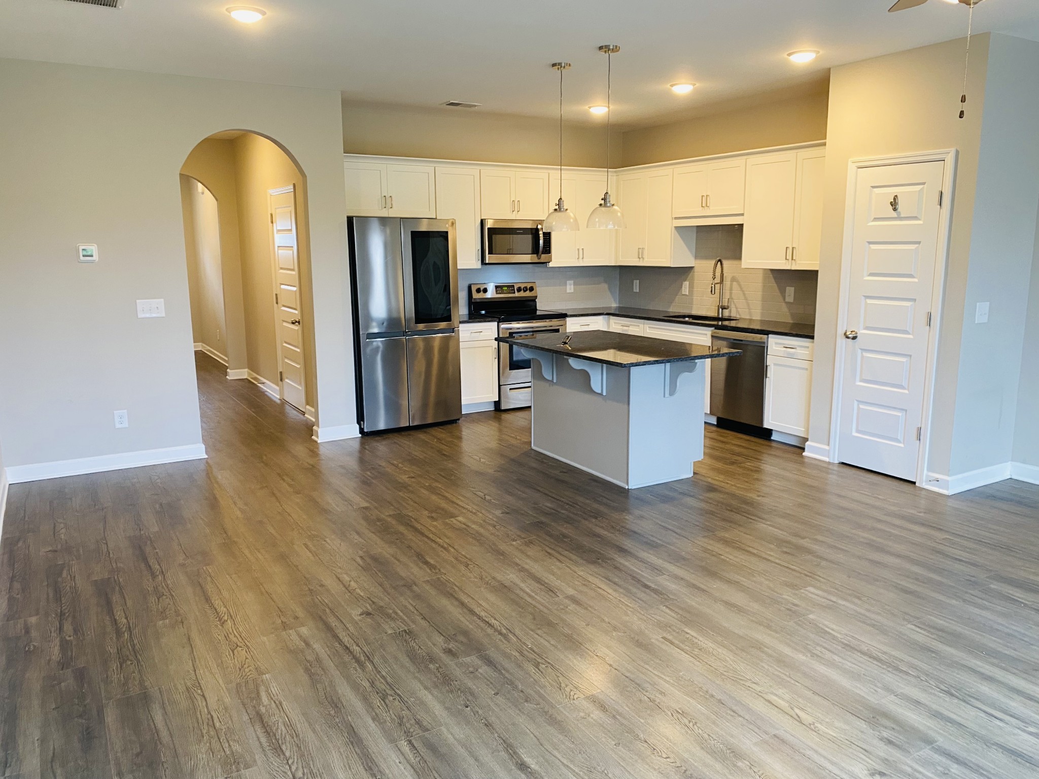 352 Banbury Dr