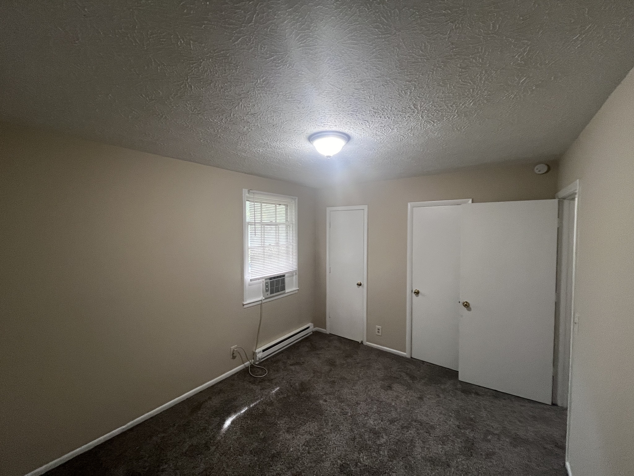 400 Gillespie Ct