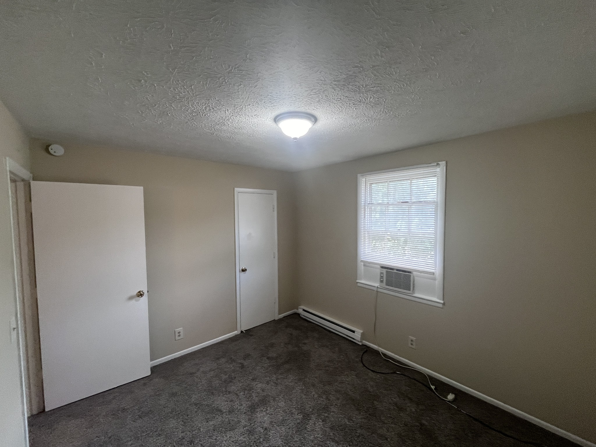 400 Gillespie Ct
