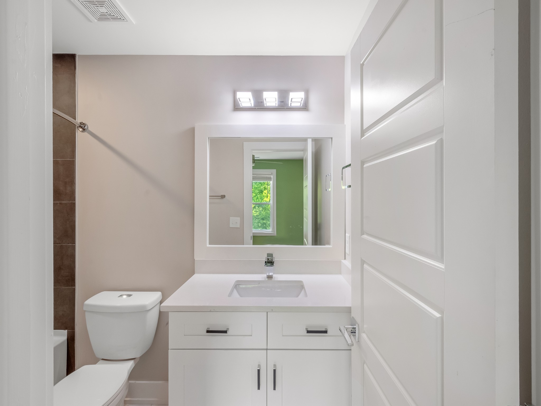 2116 Courtney Ave Unit: A