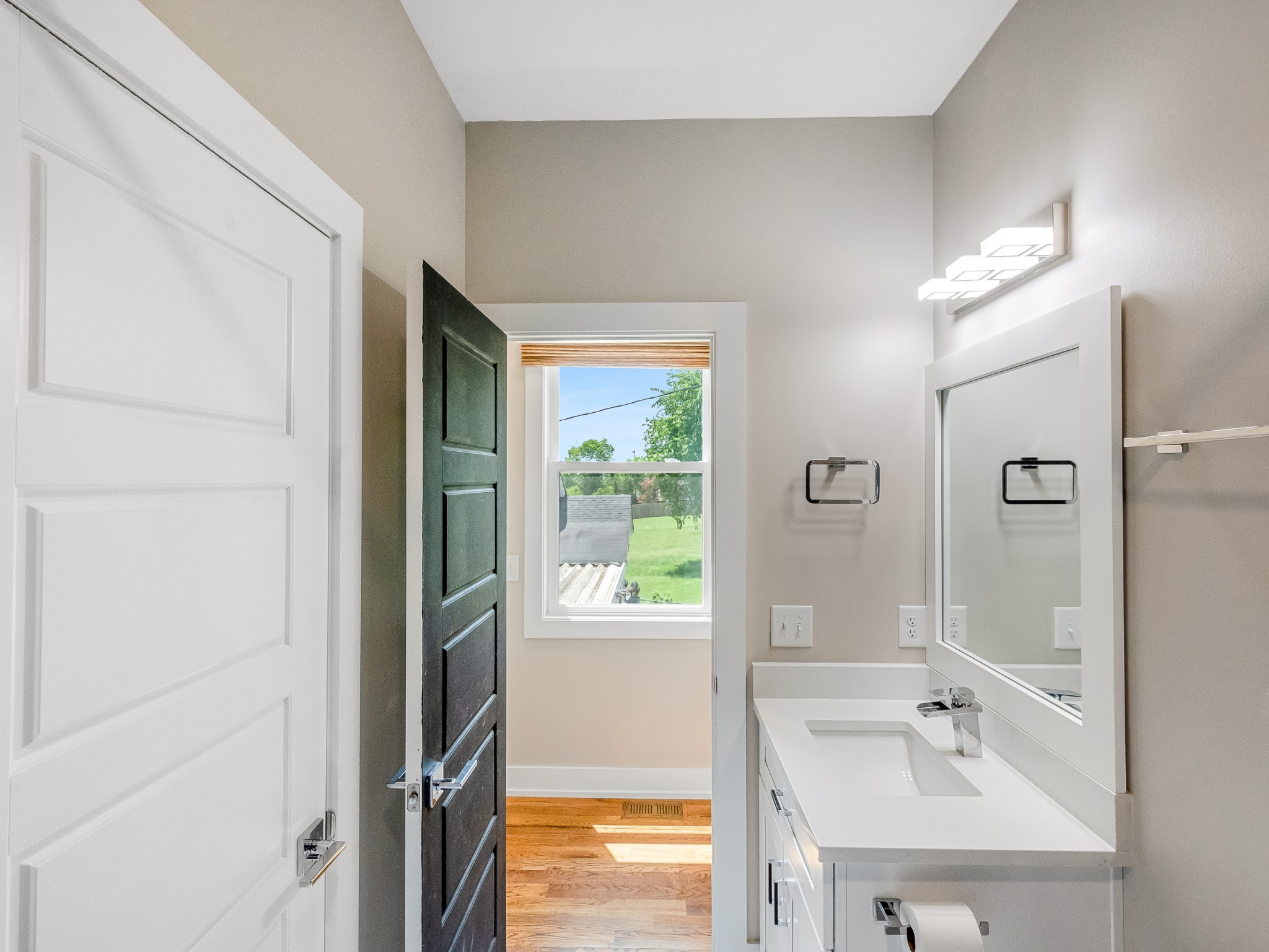2116 Courtney Ave Unit: A