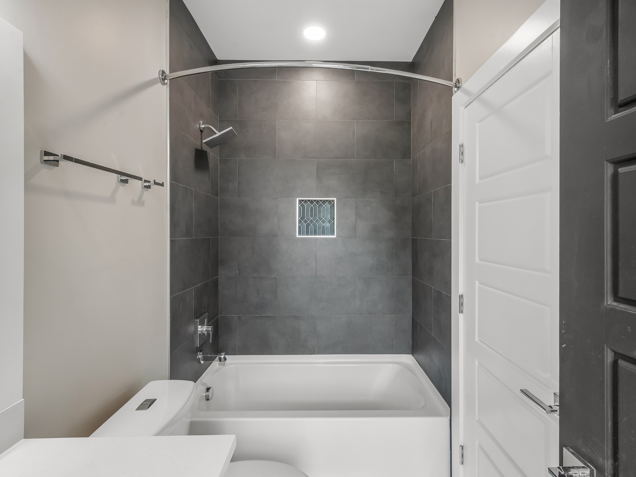 2116 Courtney Ave Unit: A