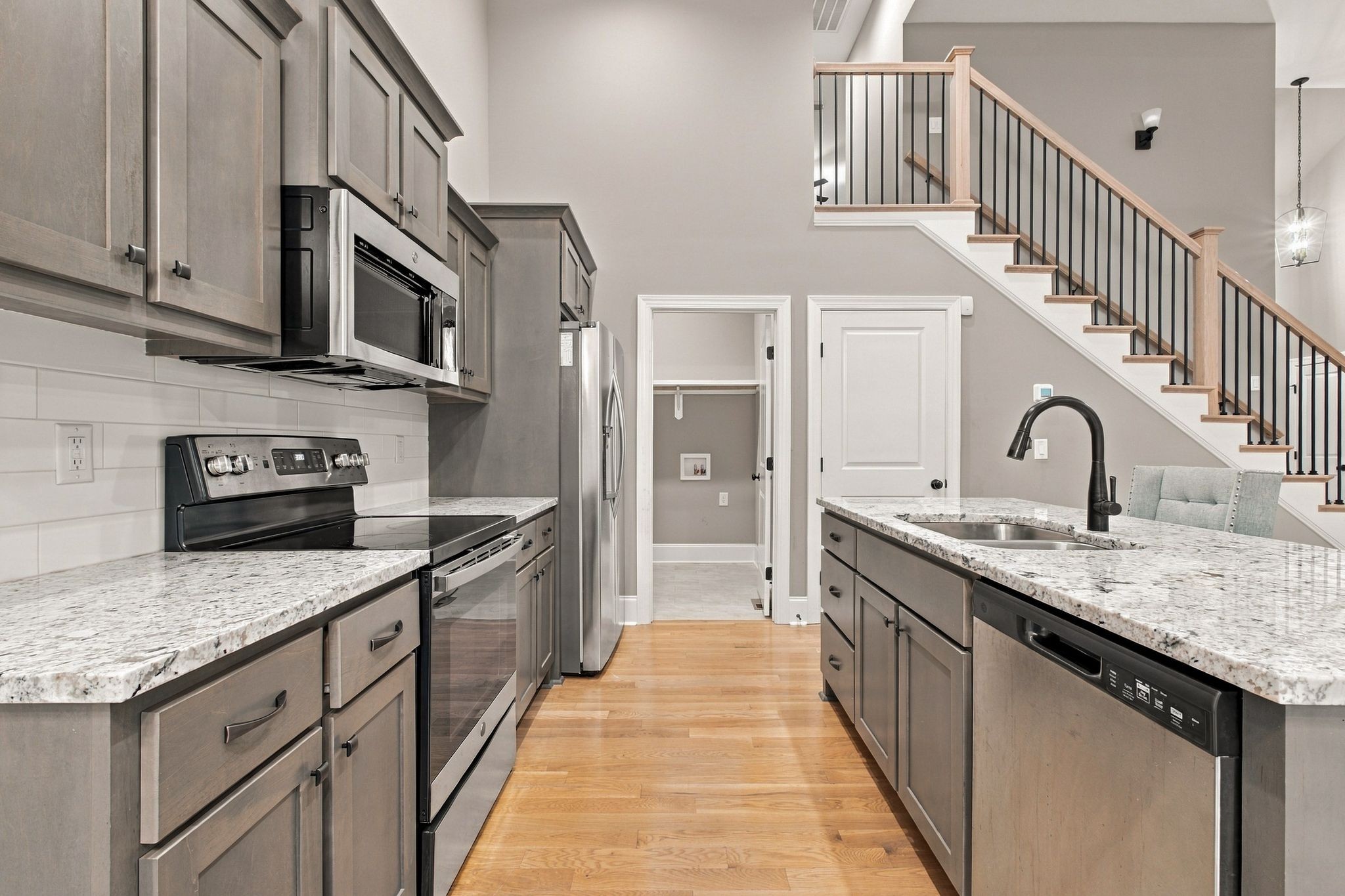 843 Bloomdale Trce
