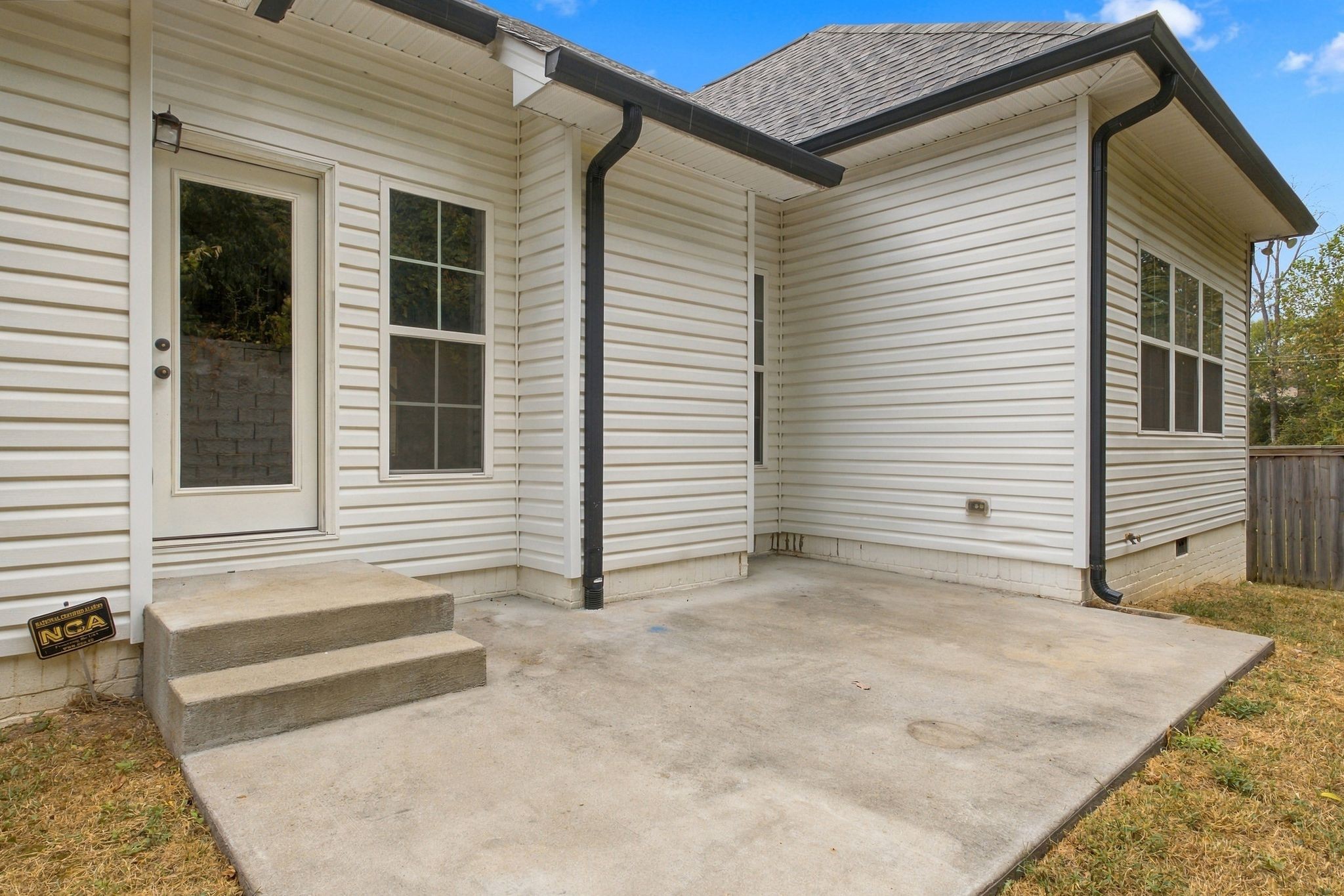 843 Bloomdale Trce
