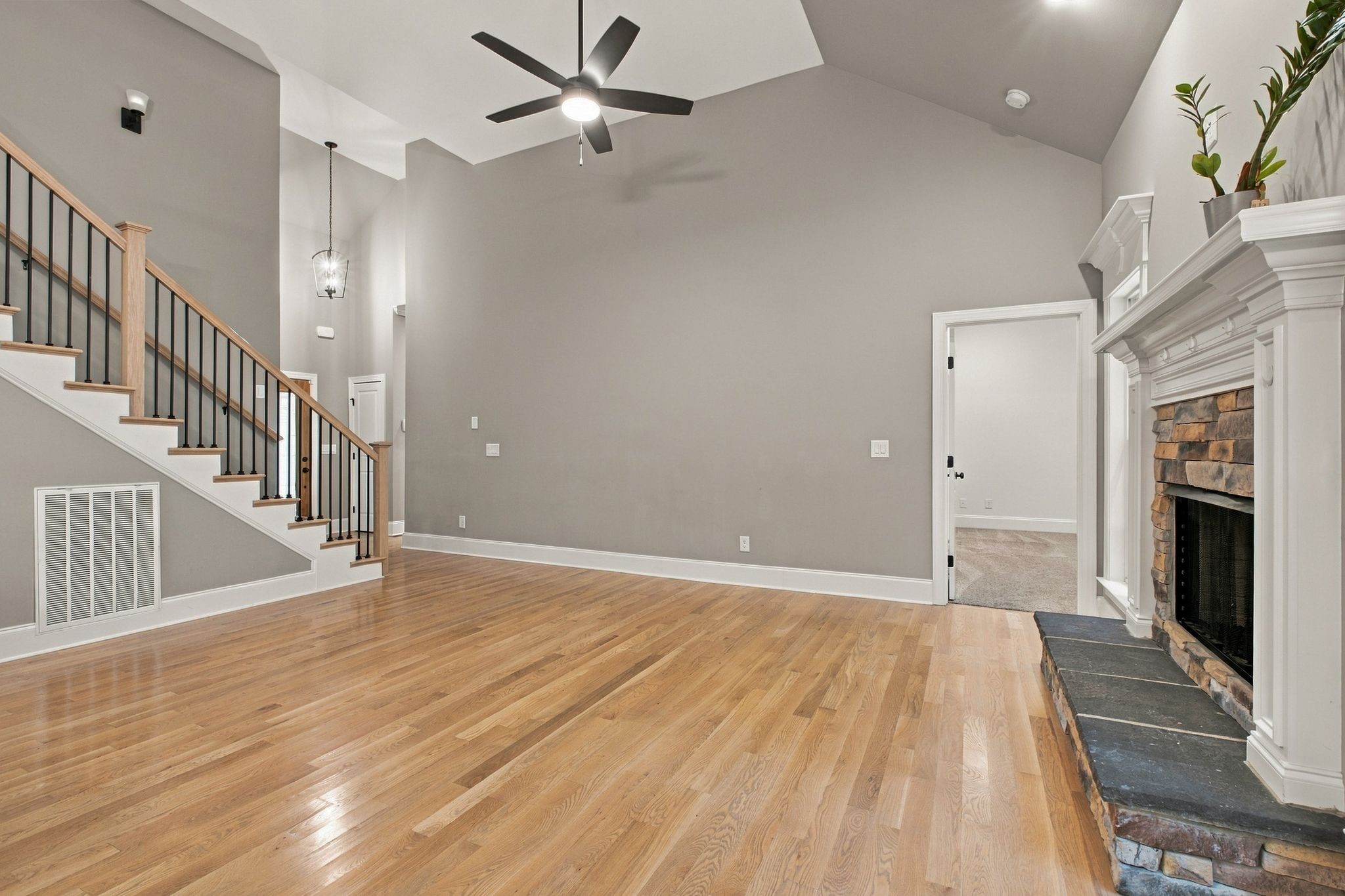 843 Bloomdale Trce