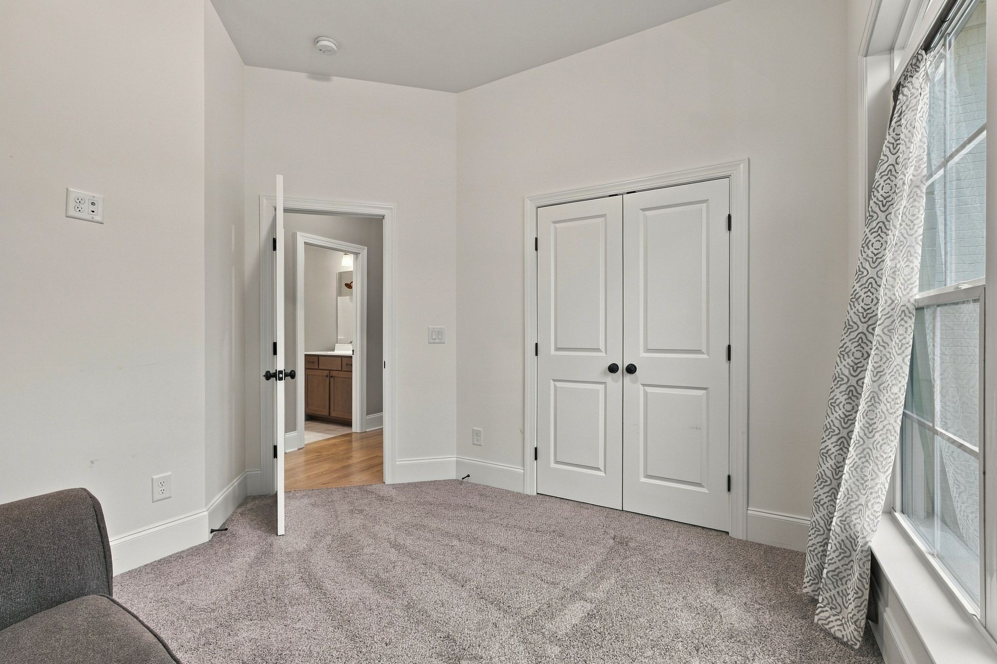 843 Bloomdale Trce