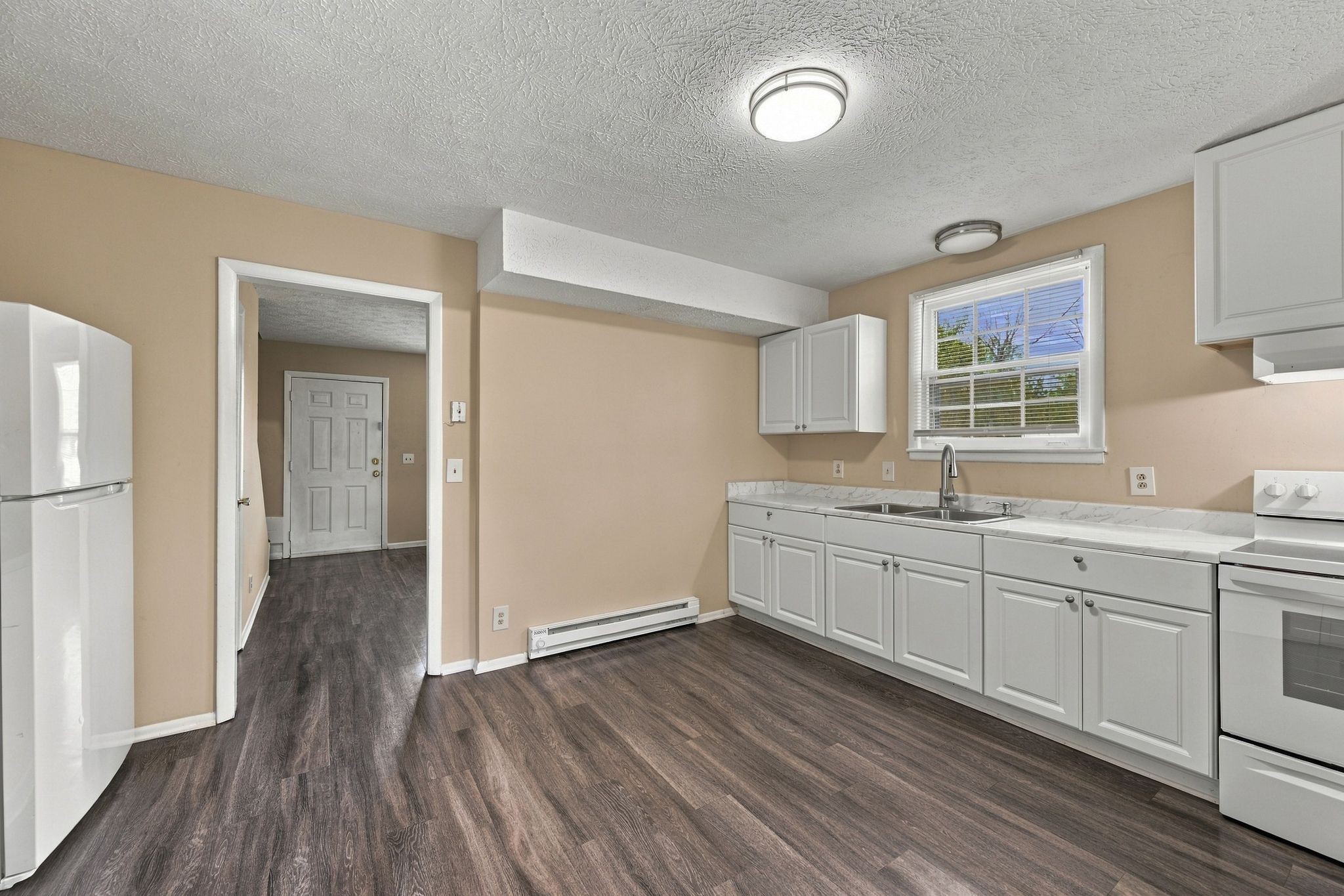 400 Gillespie Ct