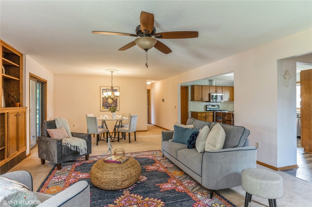 3700 SW 37th Street