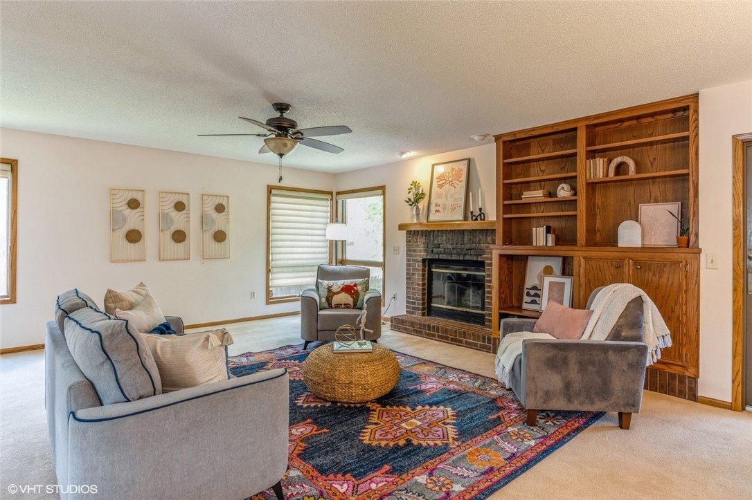 3700 SW 37th Street