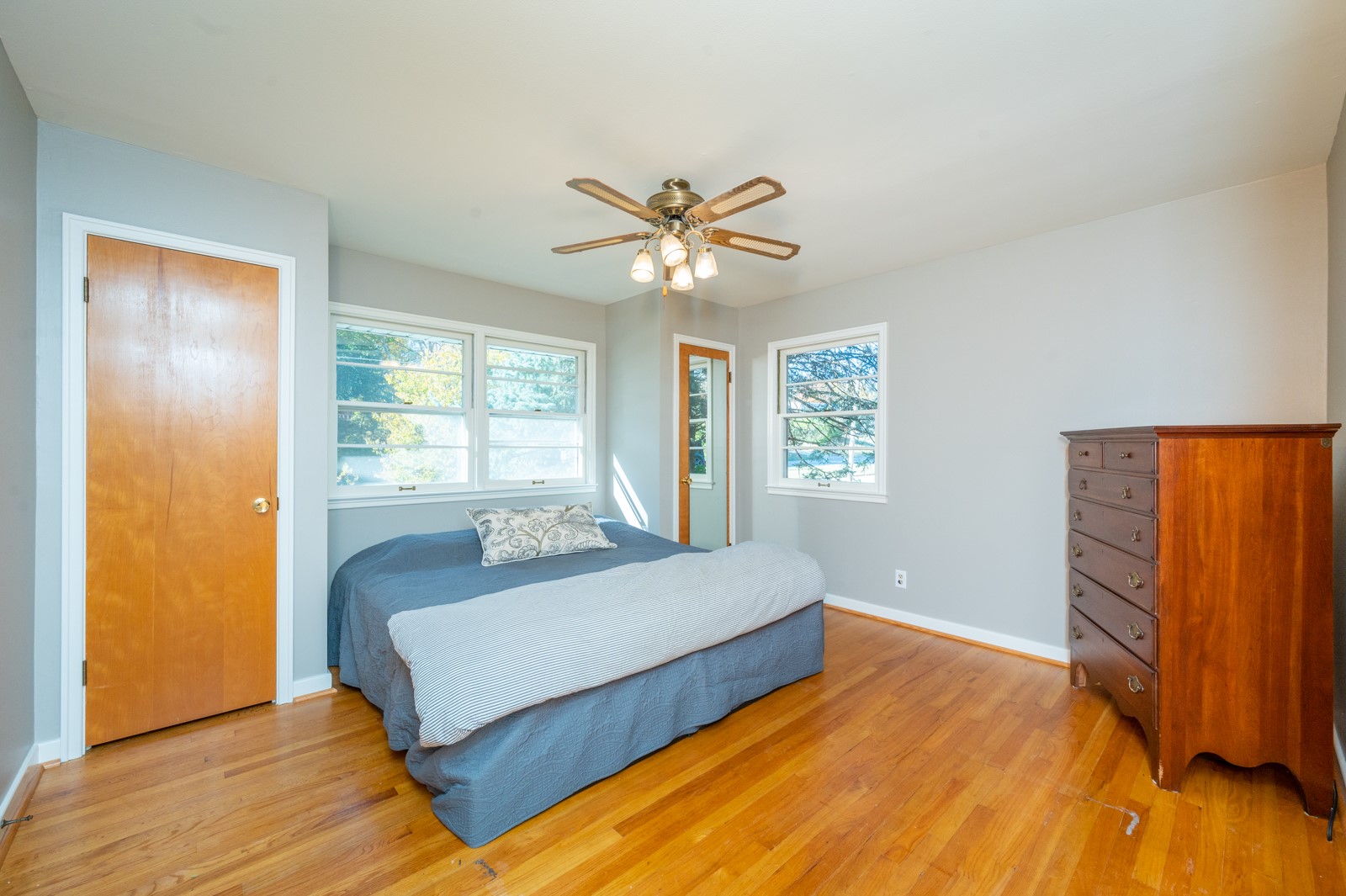1125 Cummins Parkway
