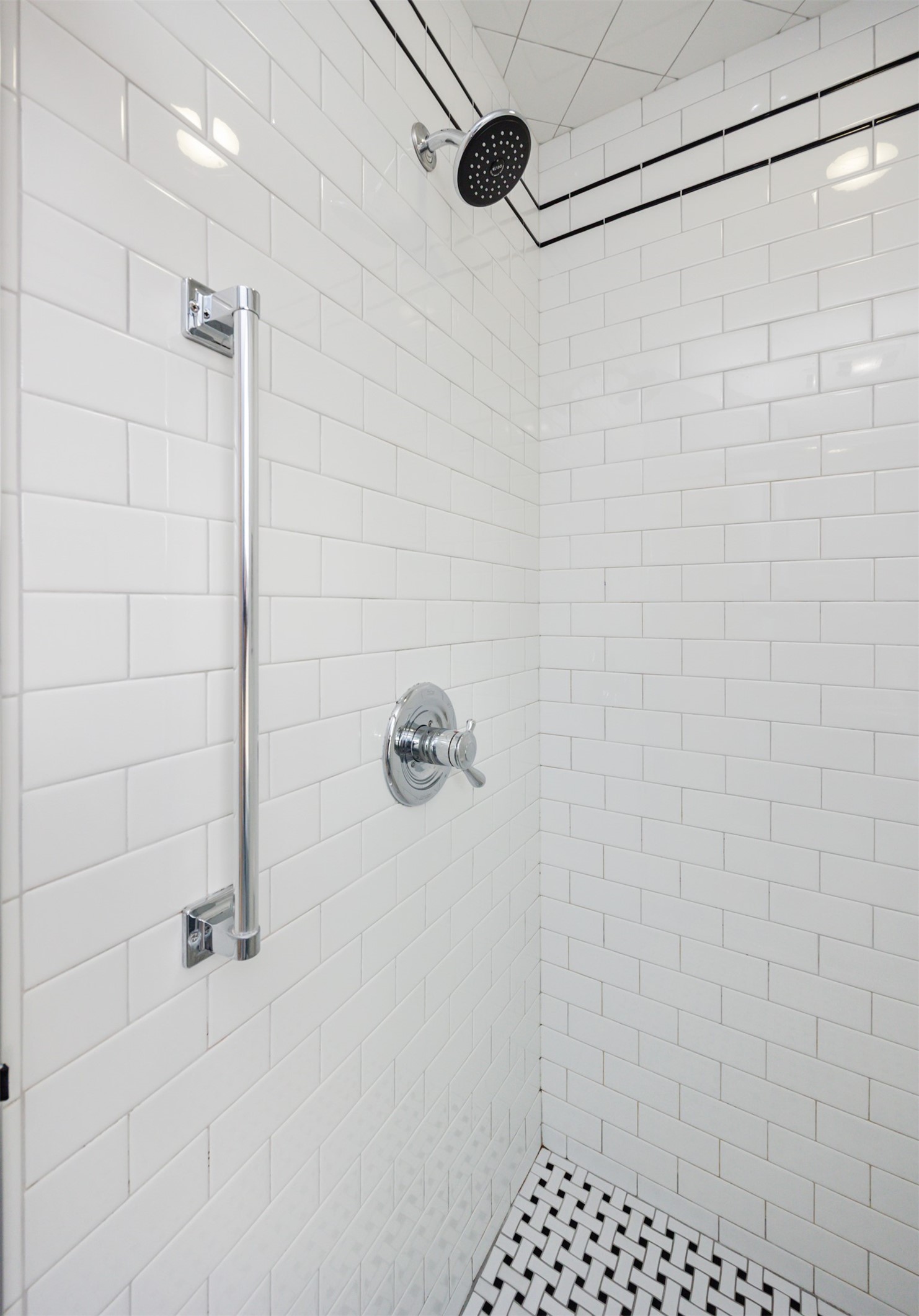 3800 Lincoln Place Drive