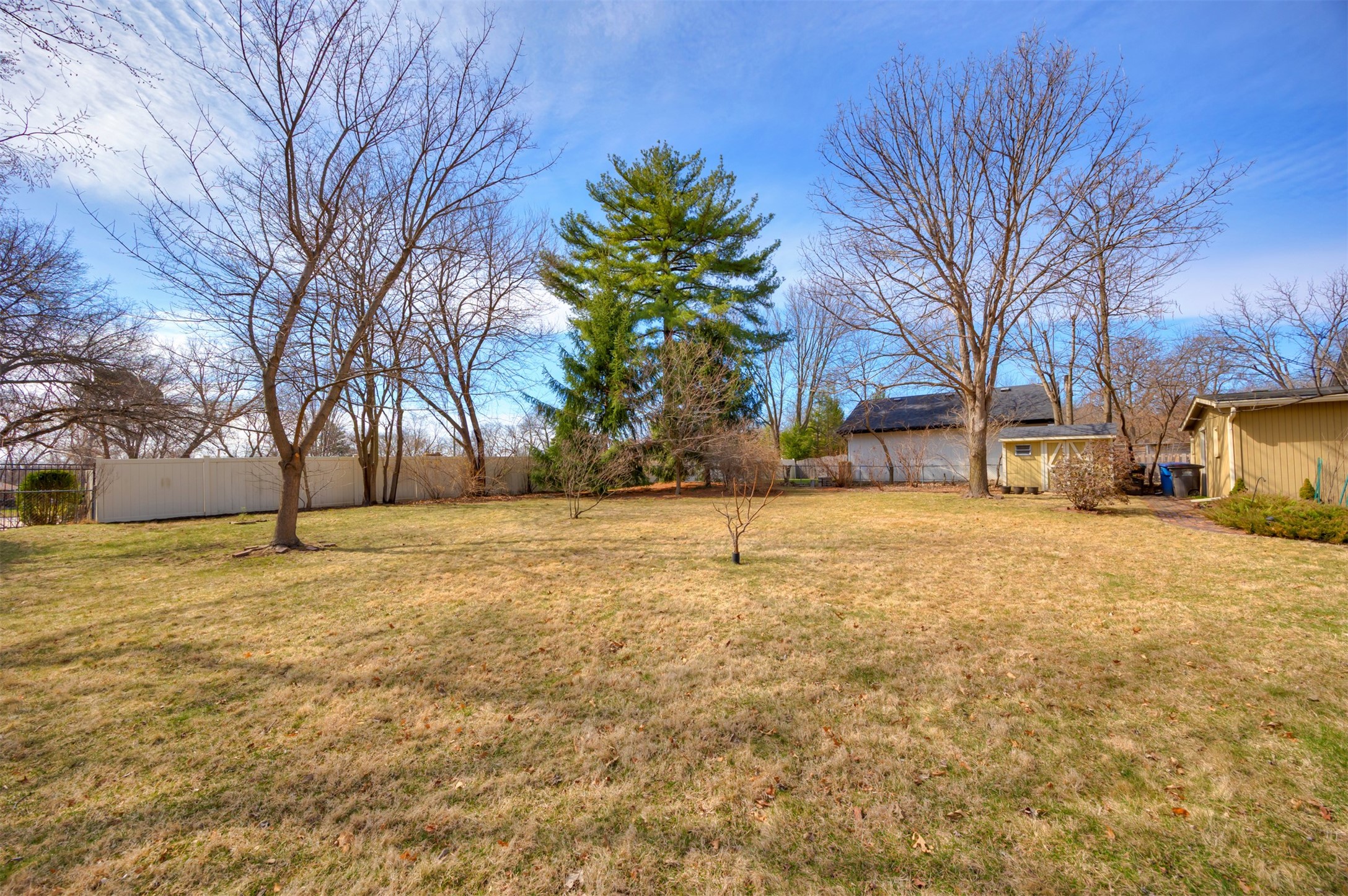 3800 Lincoln Place Drive