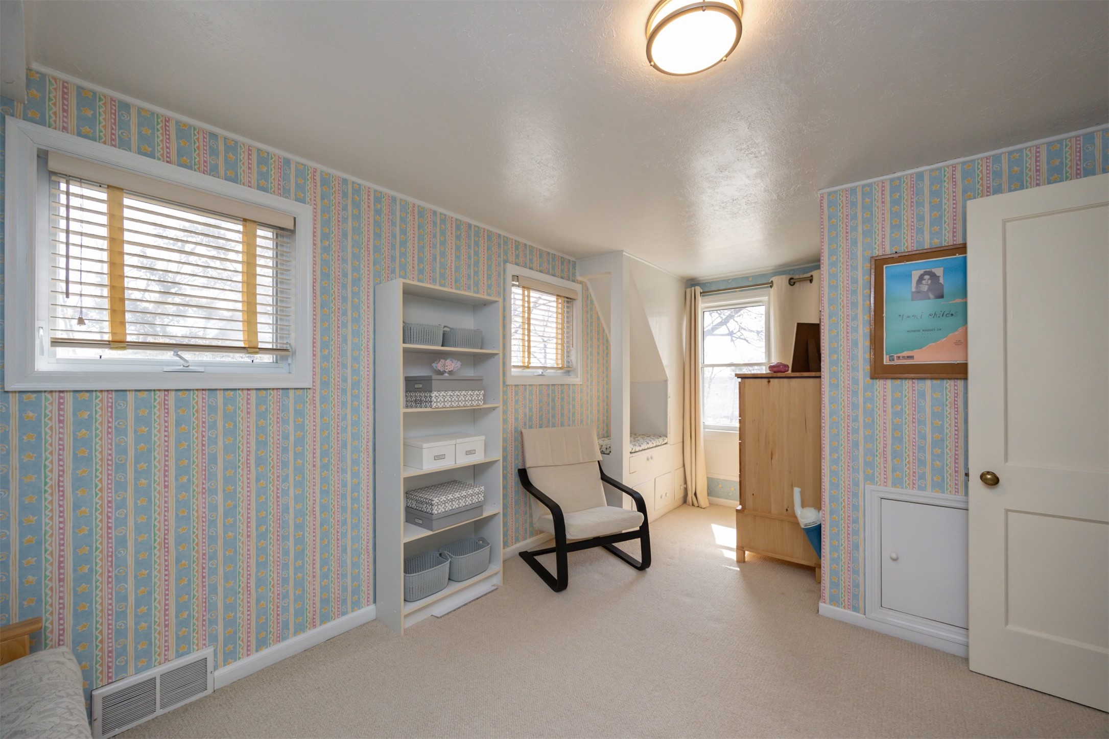 3800 Lincoln Place Drive