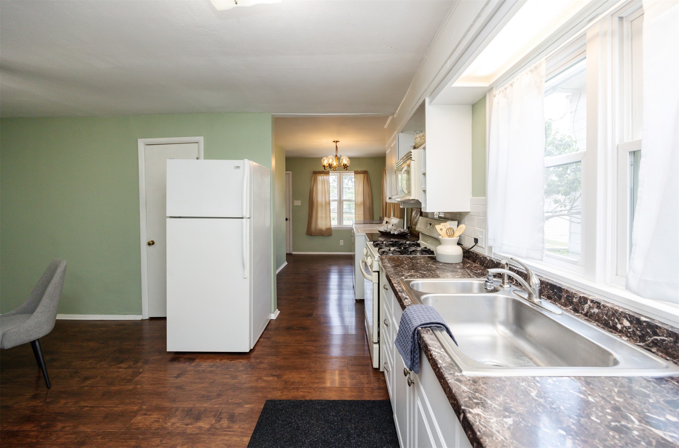 221 9th Street