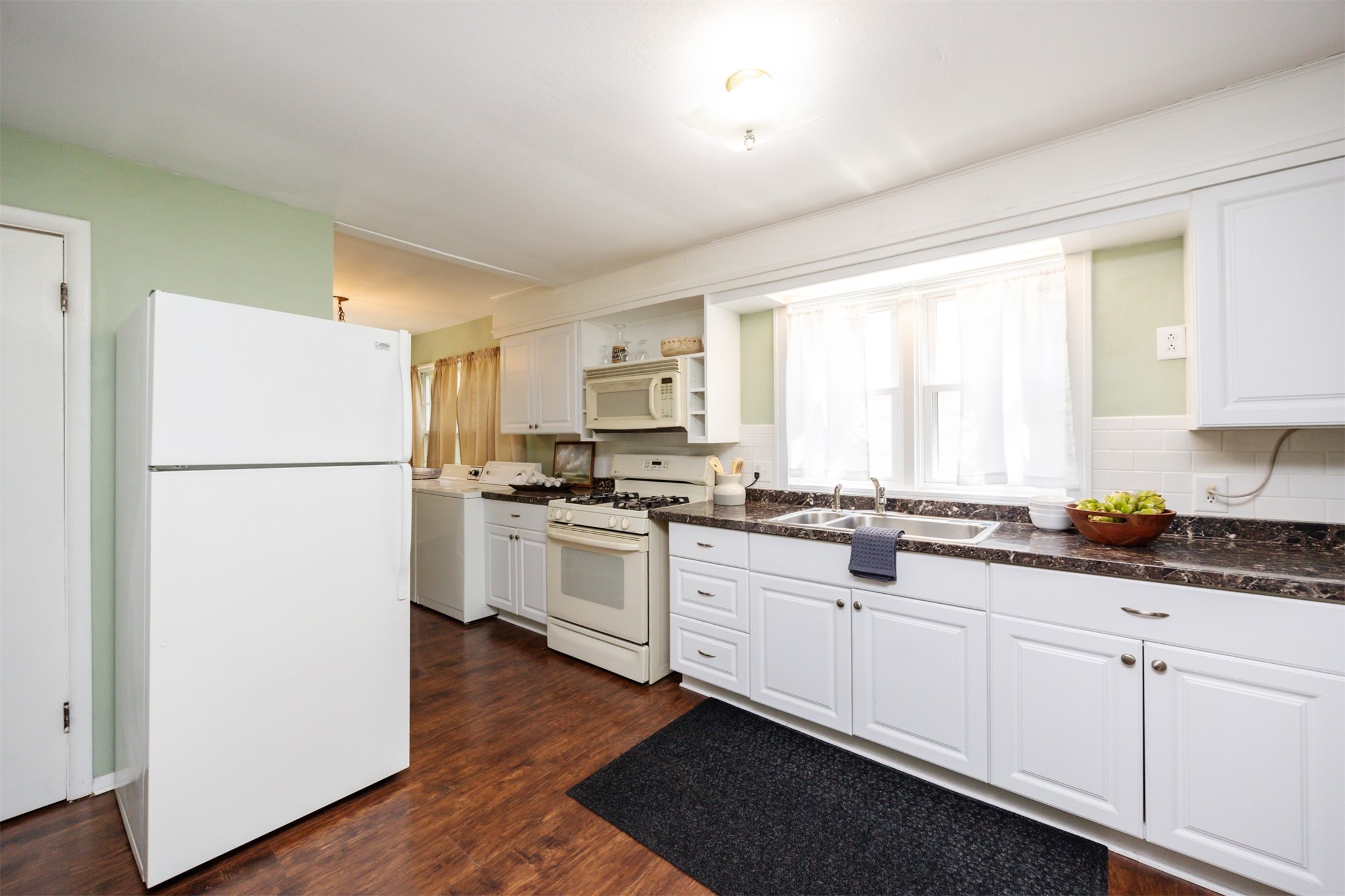 221 9th Street
