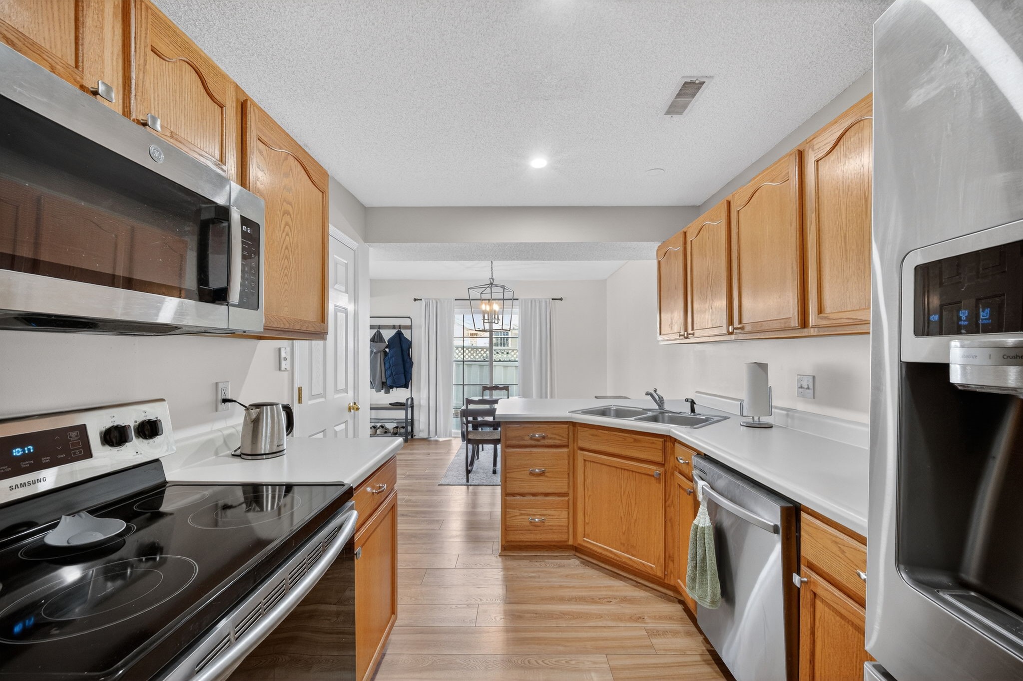 5462 Longview Court 3