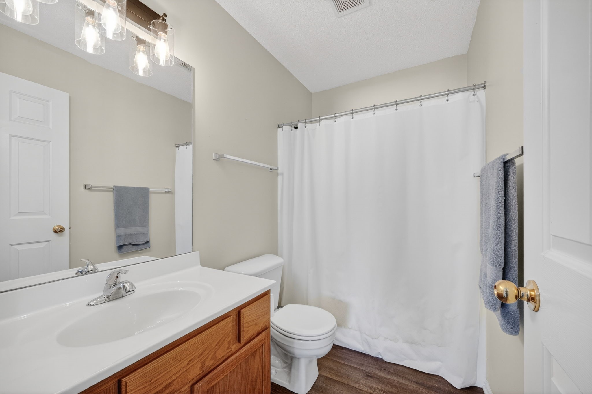 5462 Longview Court 3