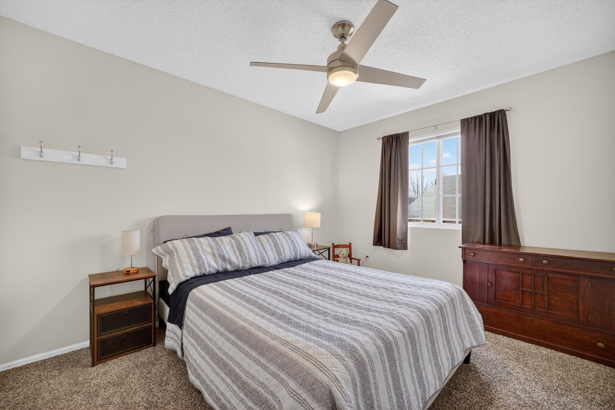5462 Longview Court 3