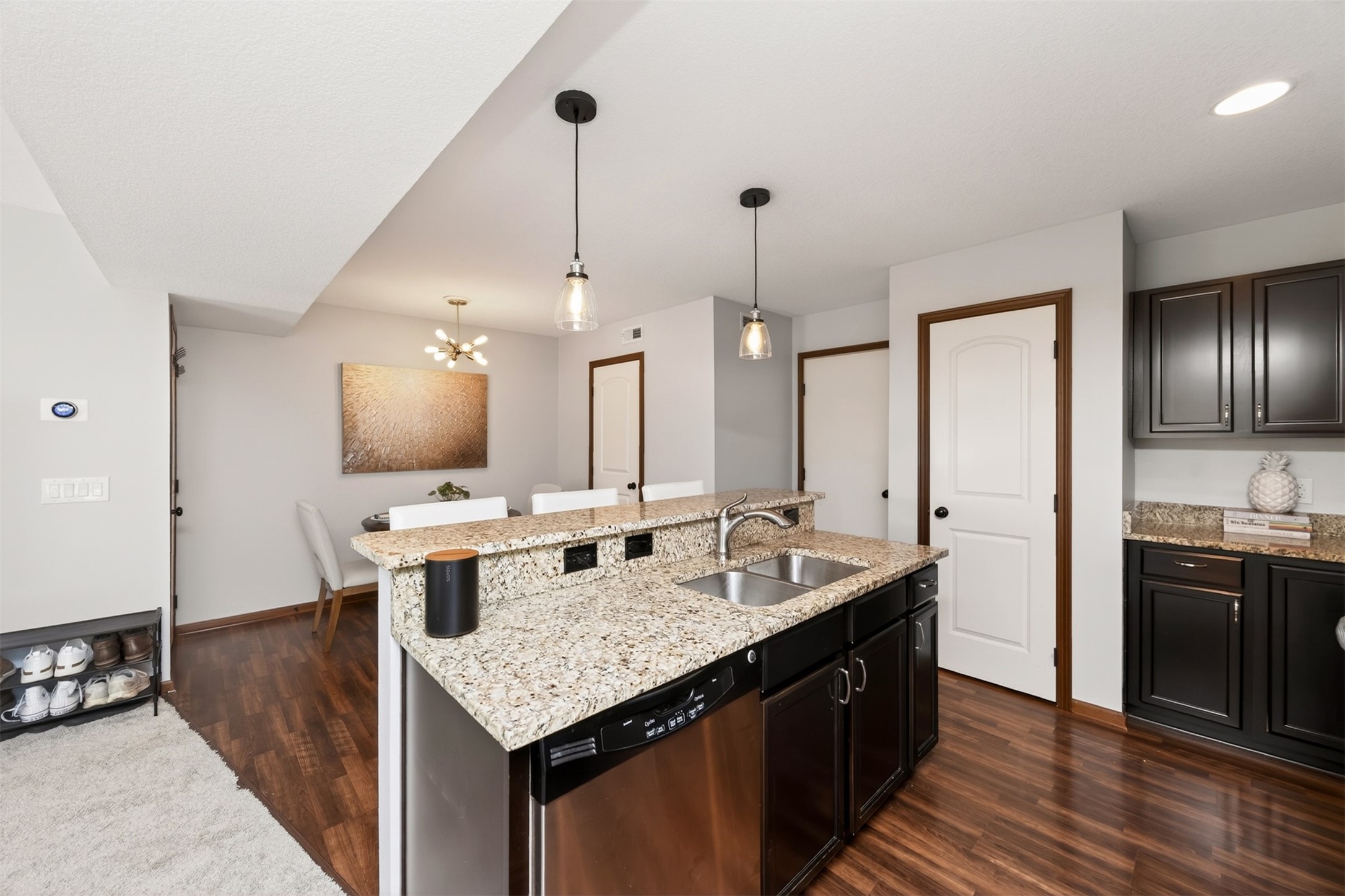 8601 Westown Parkway 25106