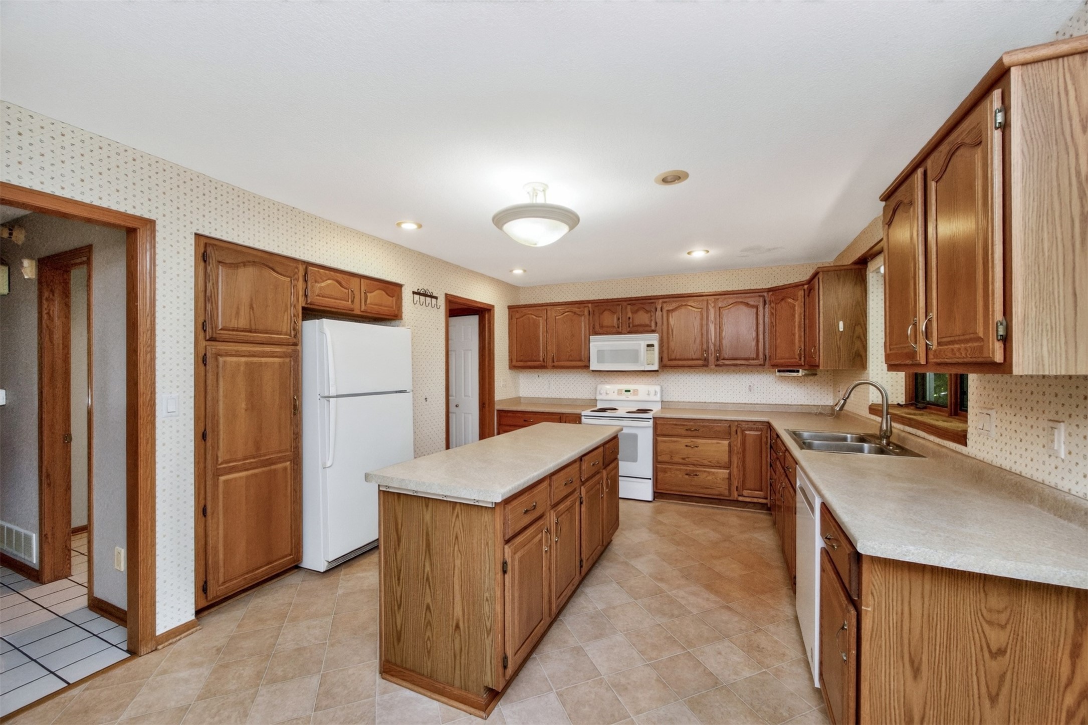 10022 Valdez Drive
