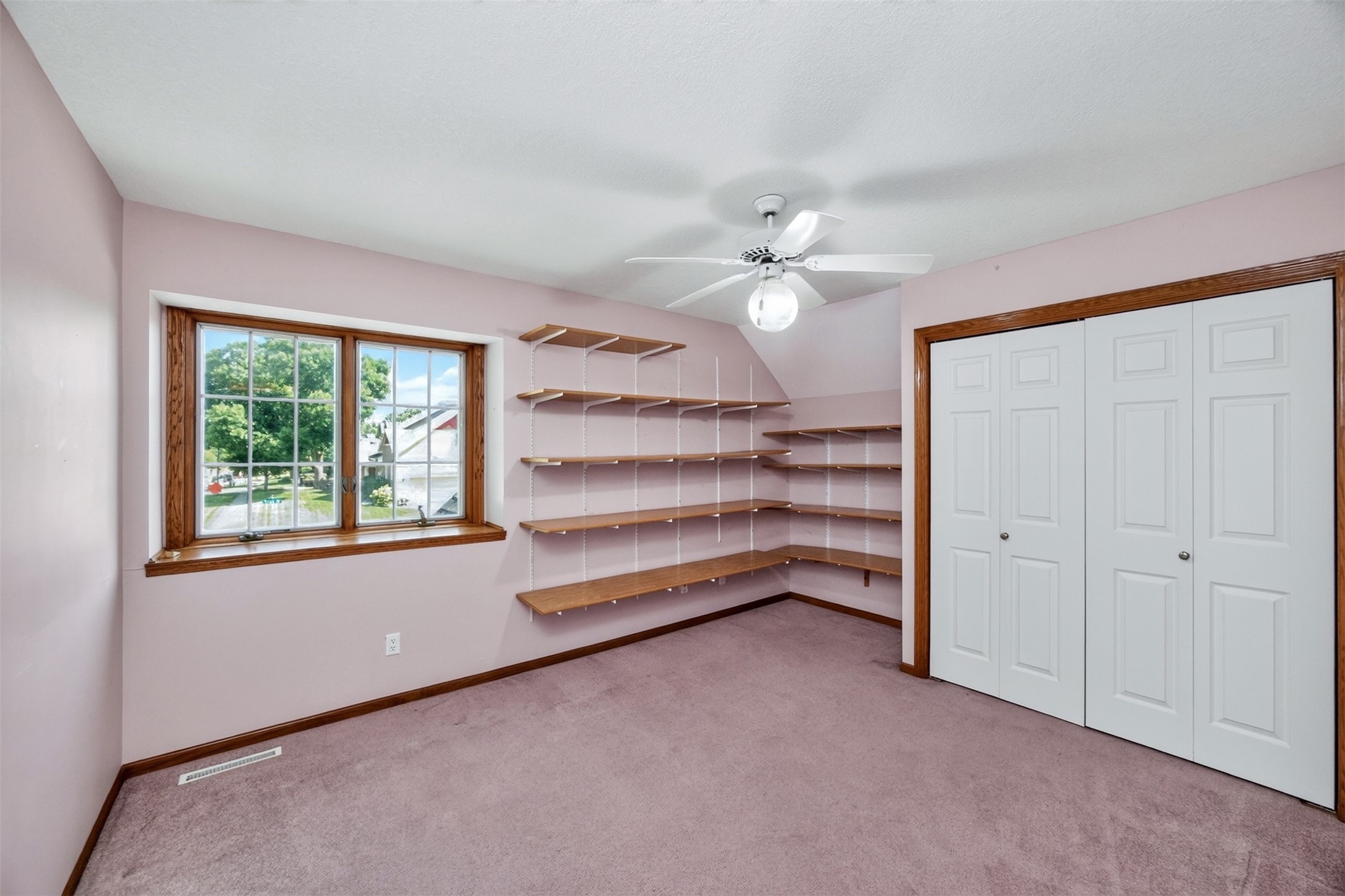 10022 Valdez Drive