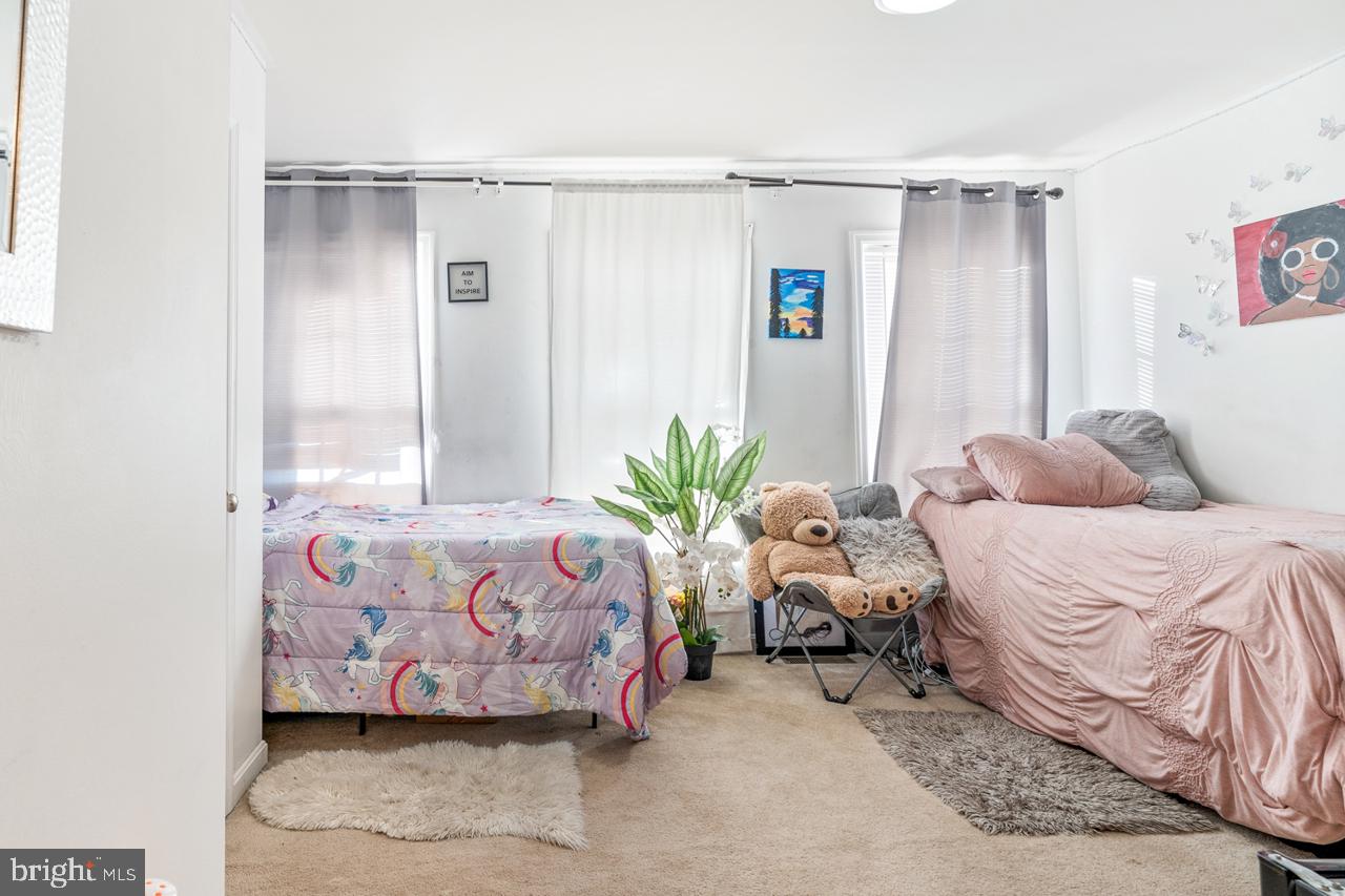 15614 John Diskin Cir