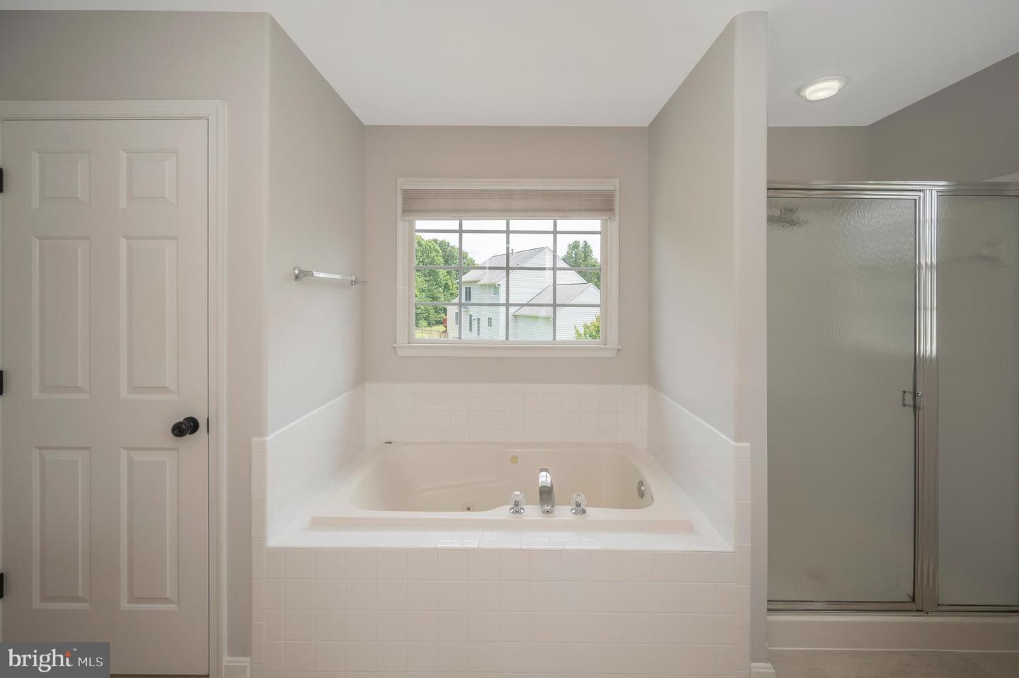 11205 Proudfoot Ln