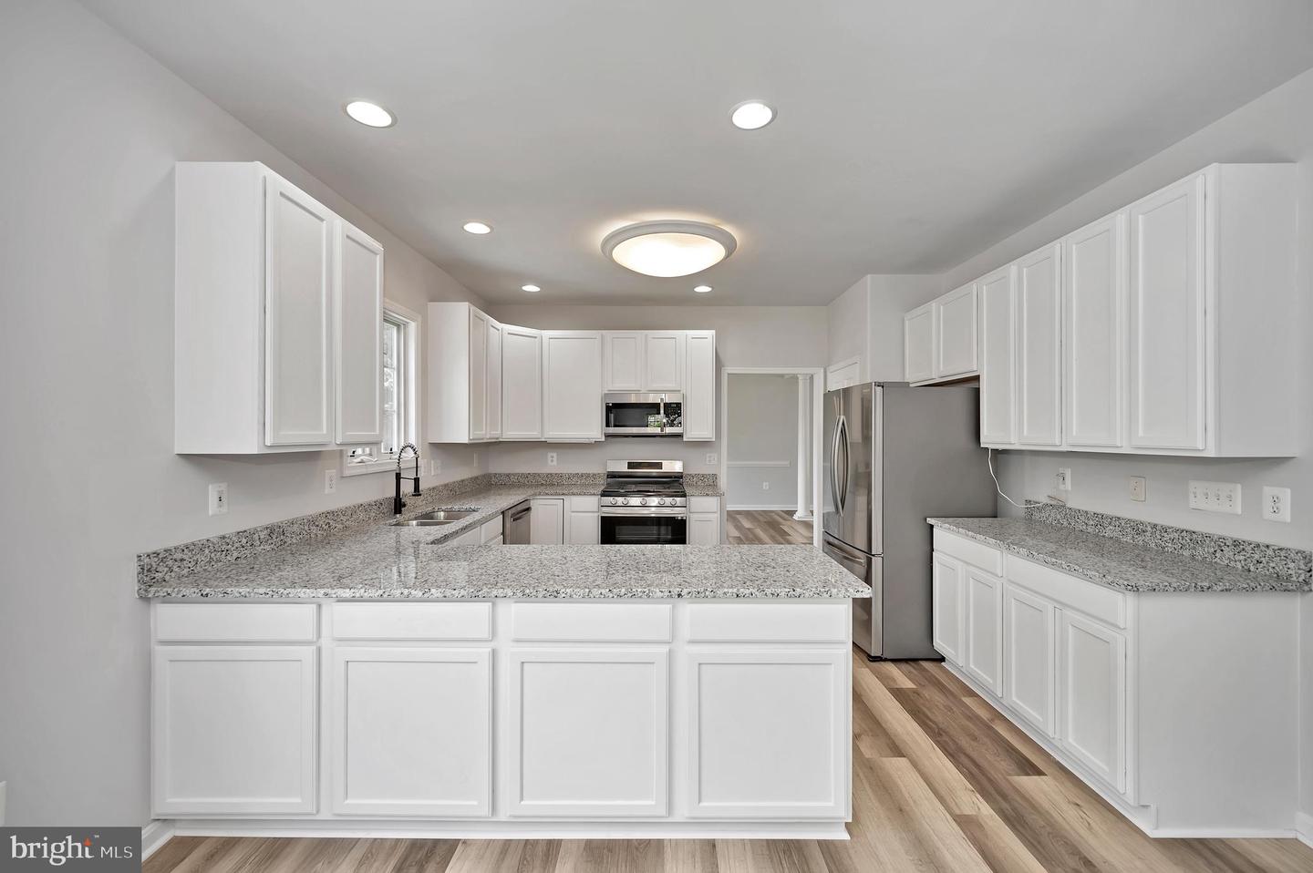 11205 Proudfoot Ln