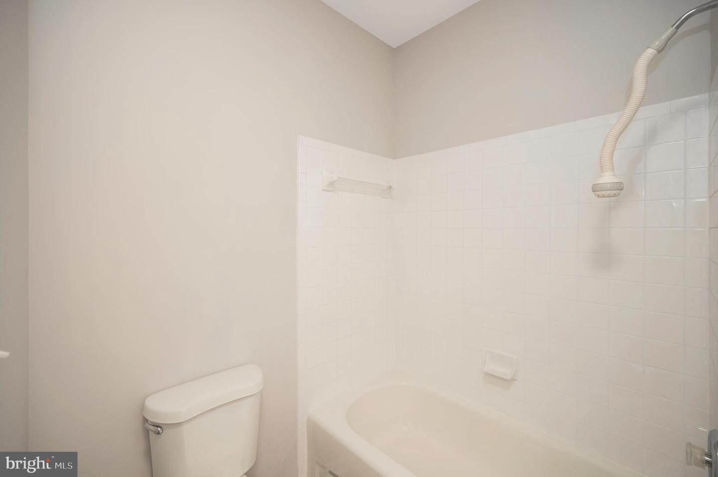 11205 Proudfoot Ln