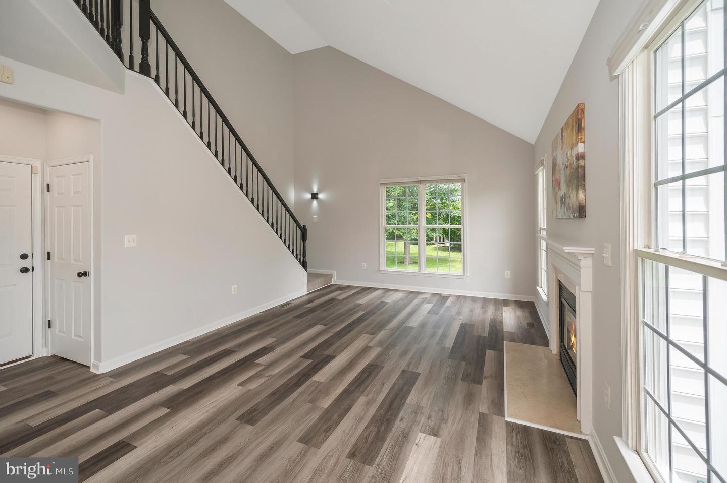 11205 Proudfoot Ln