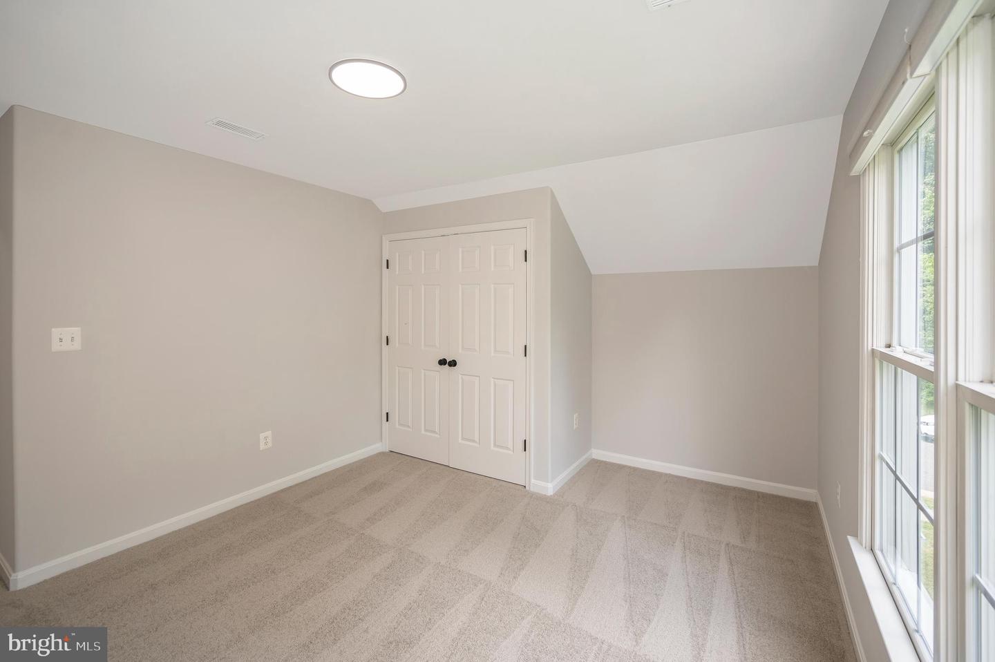11205 Proudfoot Ln