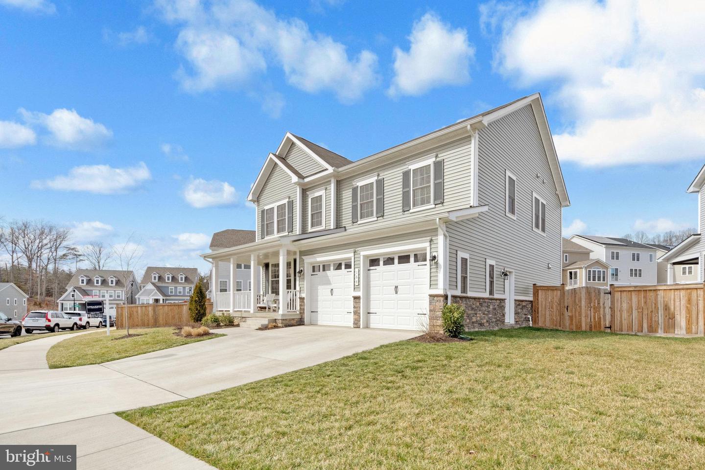 168 Hibiscus Dr