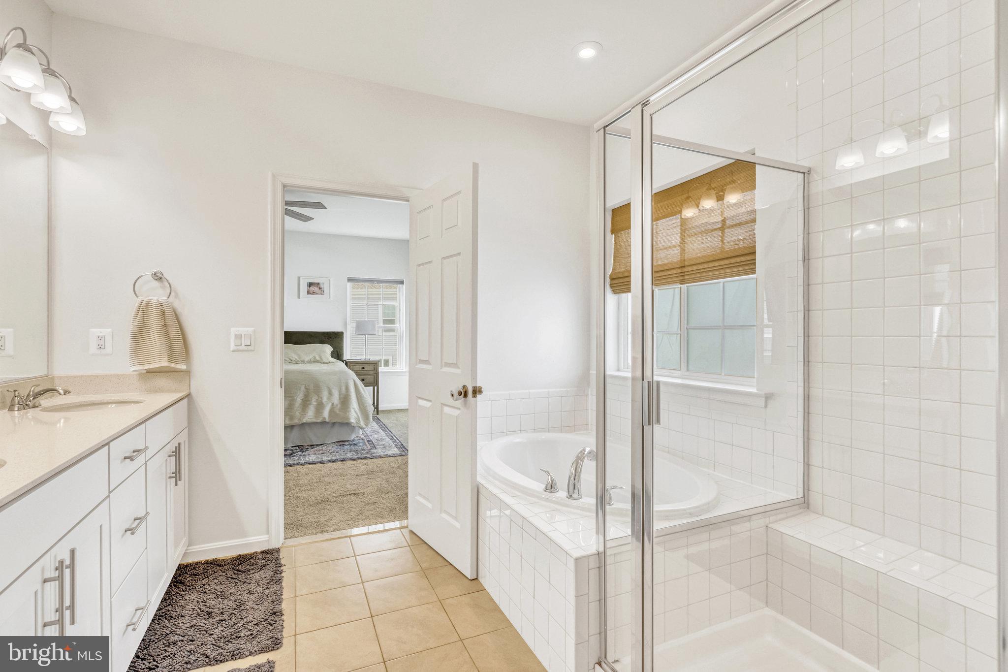 168 Hibiscus Dr