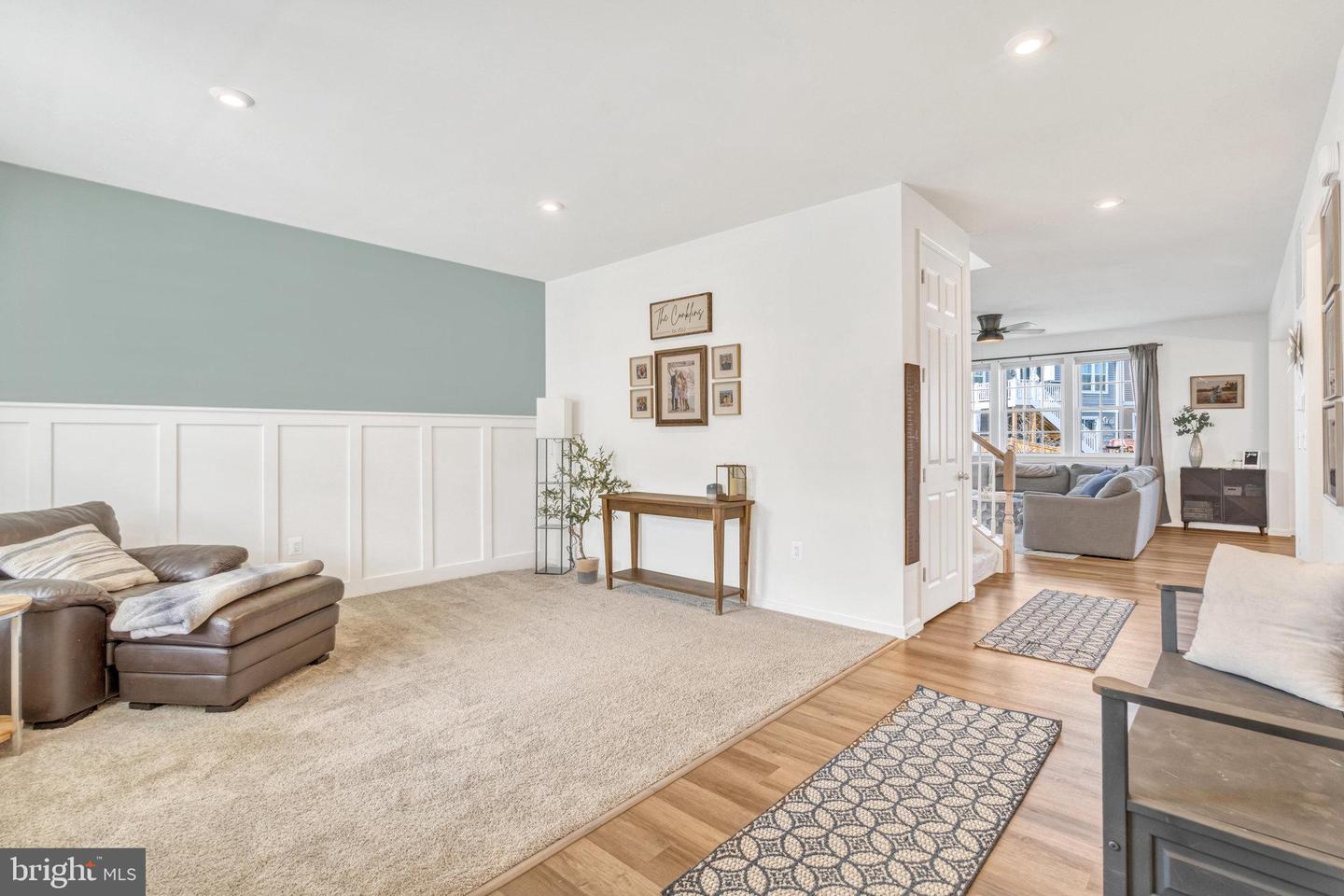 168 Hibiscus Dr