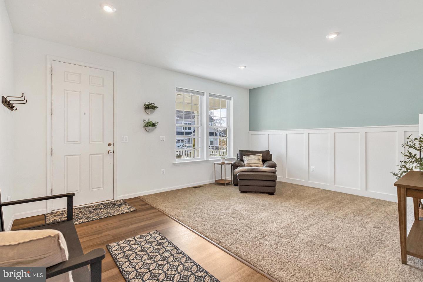 168 Hibiscus Dr