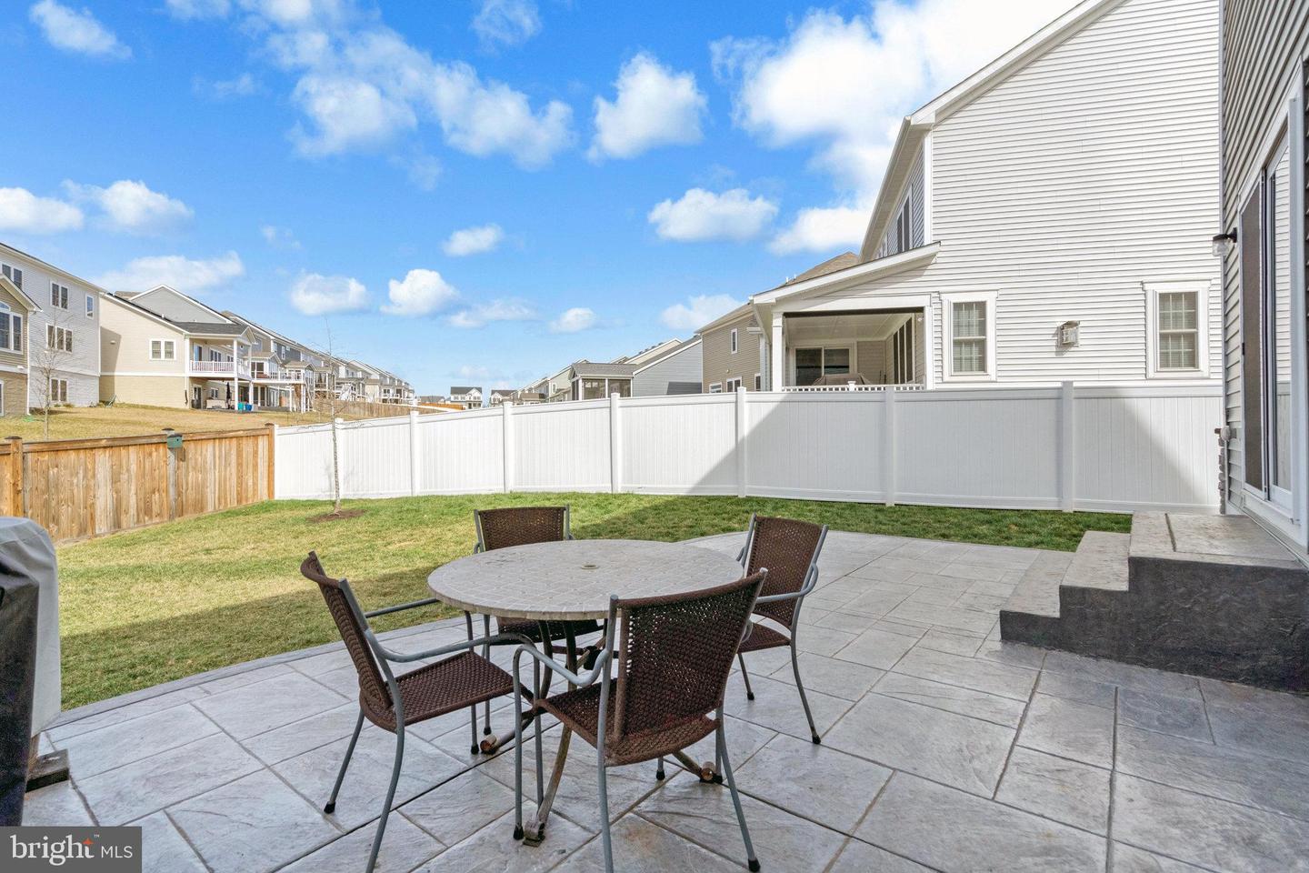 168 Hibiscus Dr
