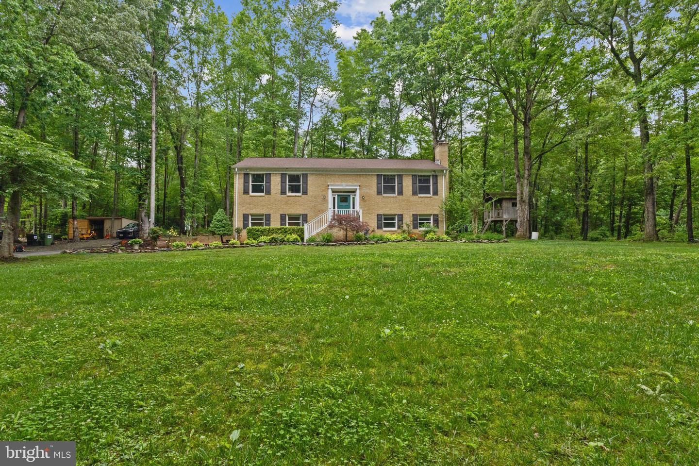 10 Colyer Rd