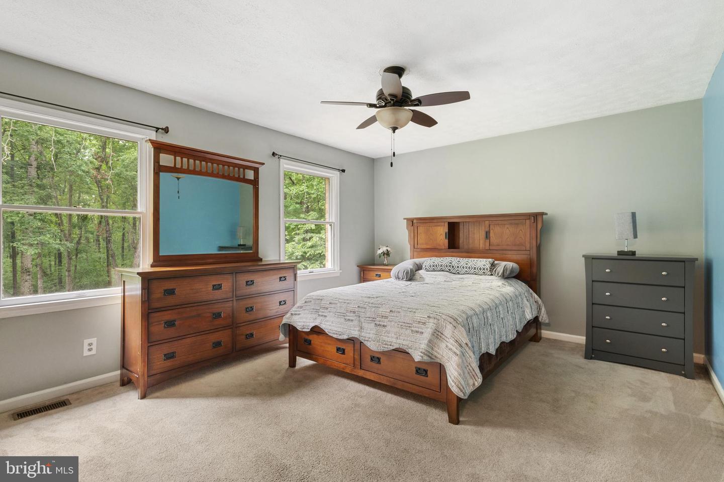 10 Colyer Rd
