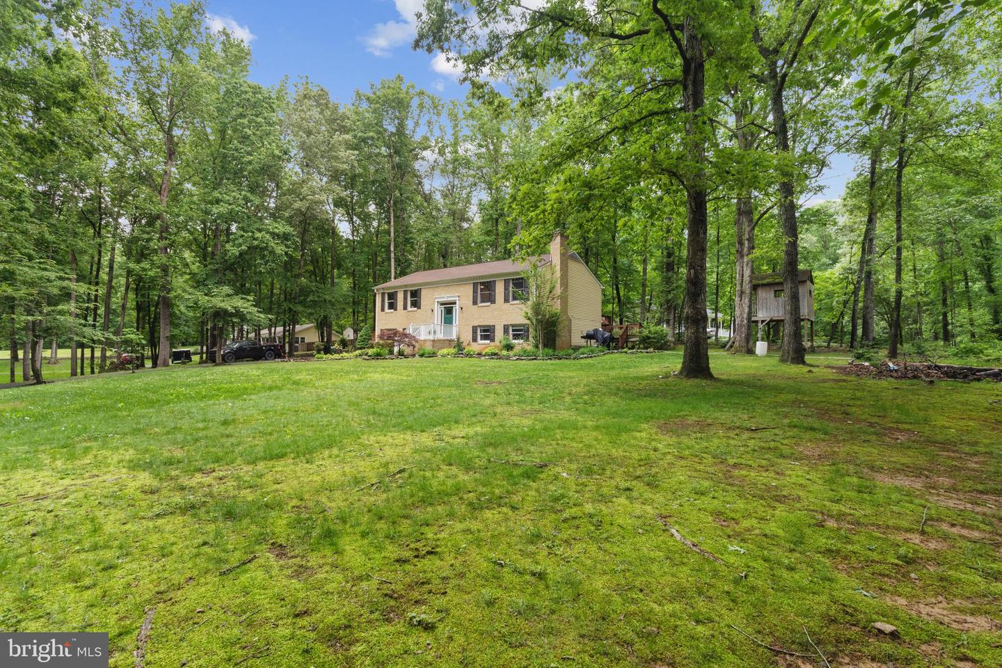 10 Colyer Rd