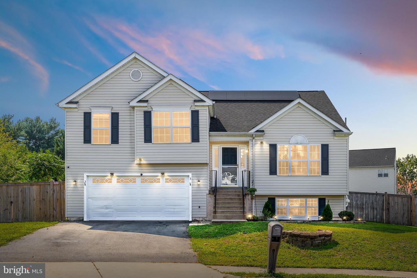 3 Little Field Dr