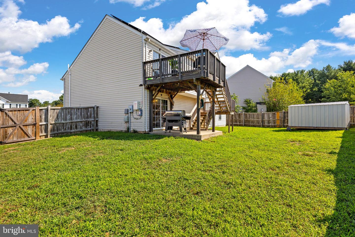 3 Little Field Dr