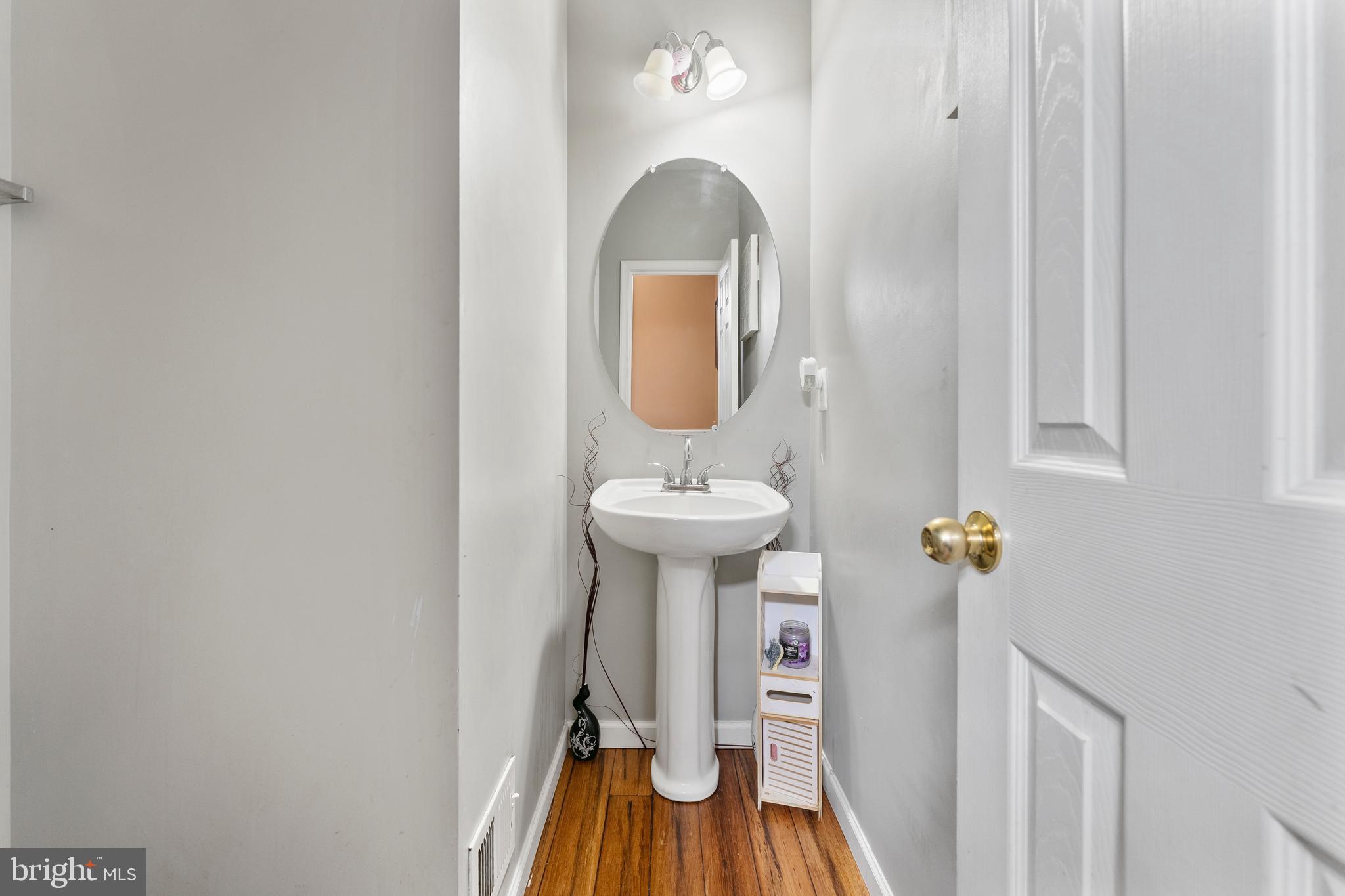 148 Executive Cir