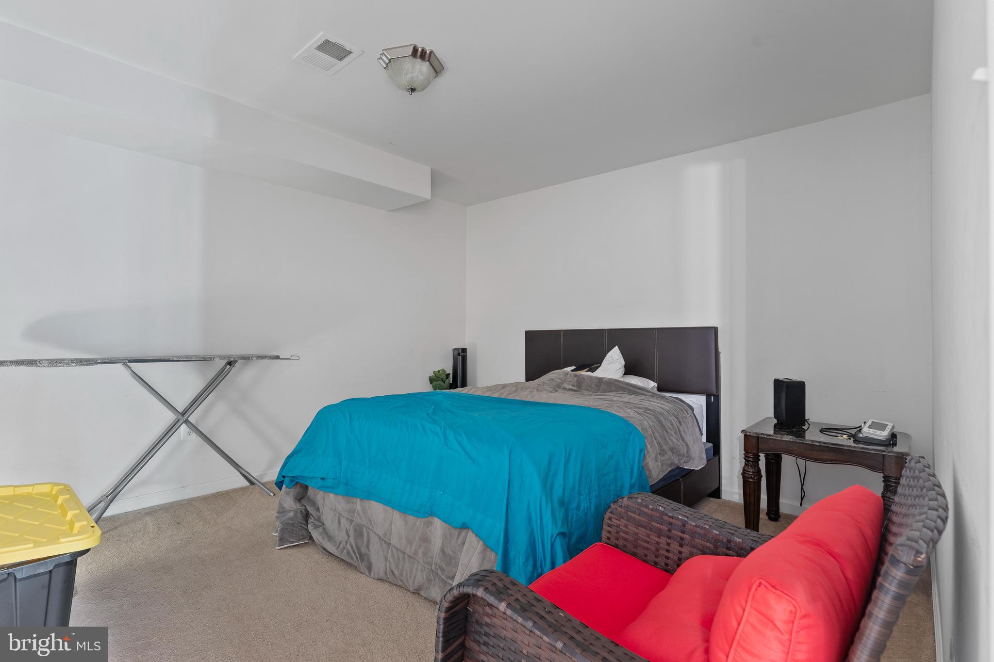 148 Executive Cir